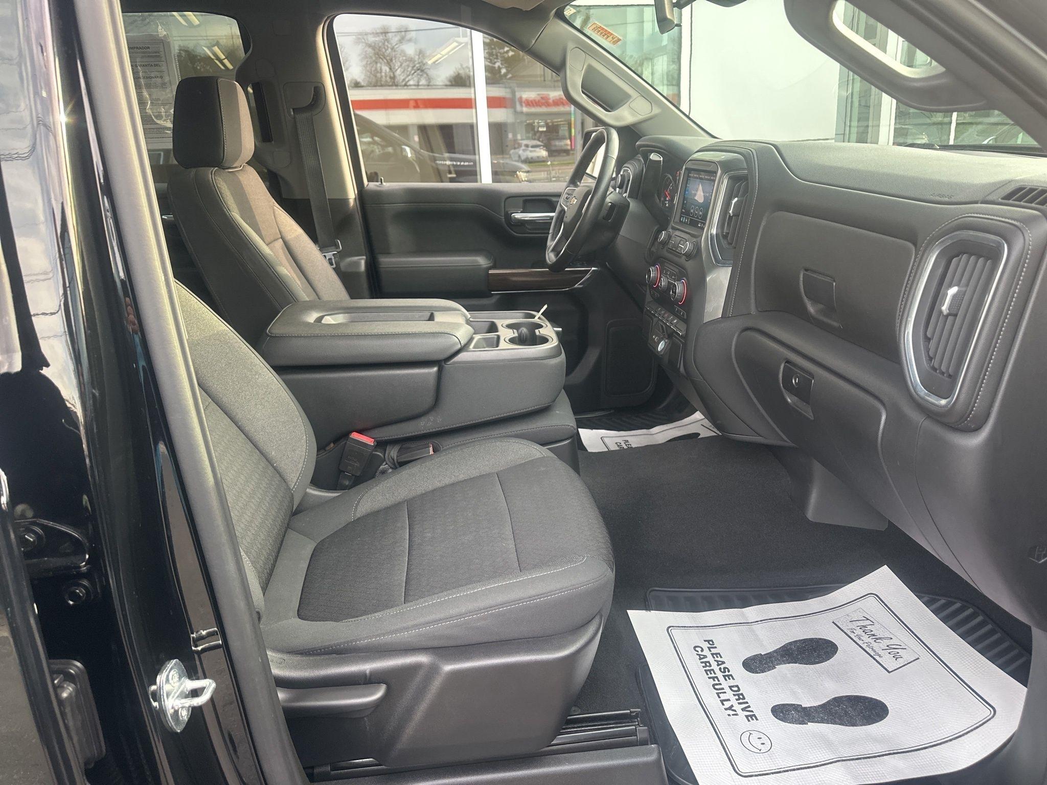 Chevrolet Silverado 1500  2021