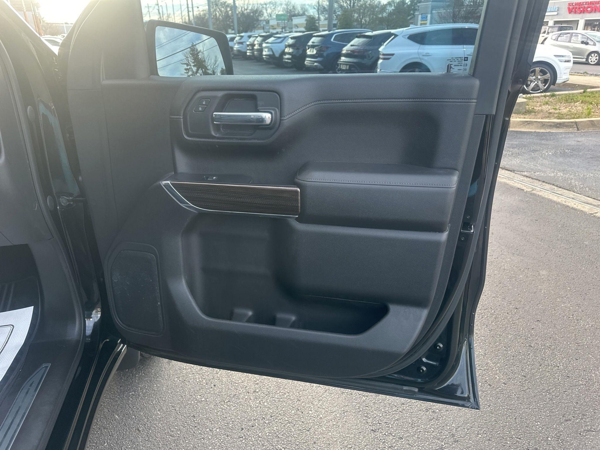 Chevrolet Silverado 1500  2021