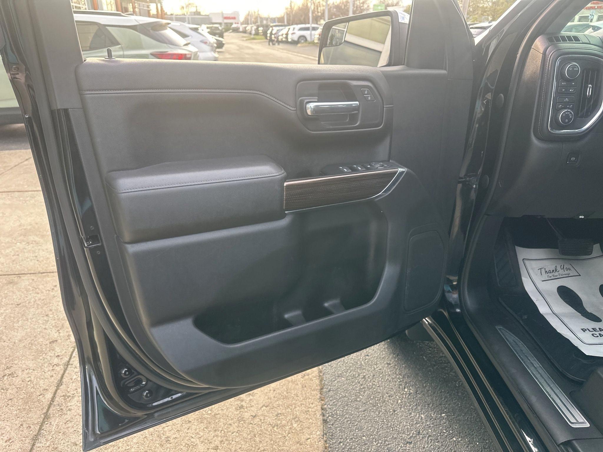 Chevrolet Silverado 1500  2021