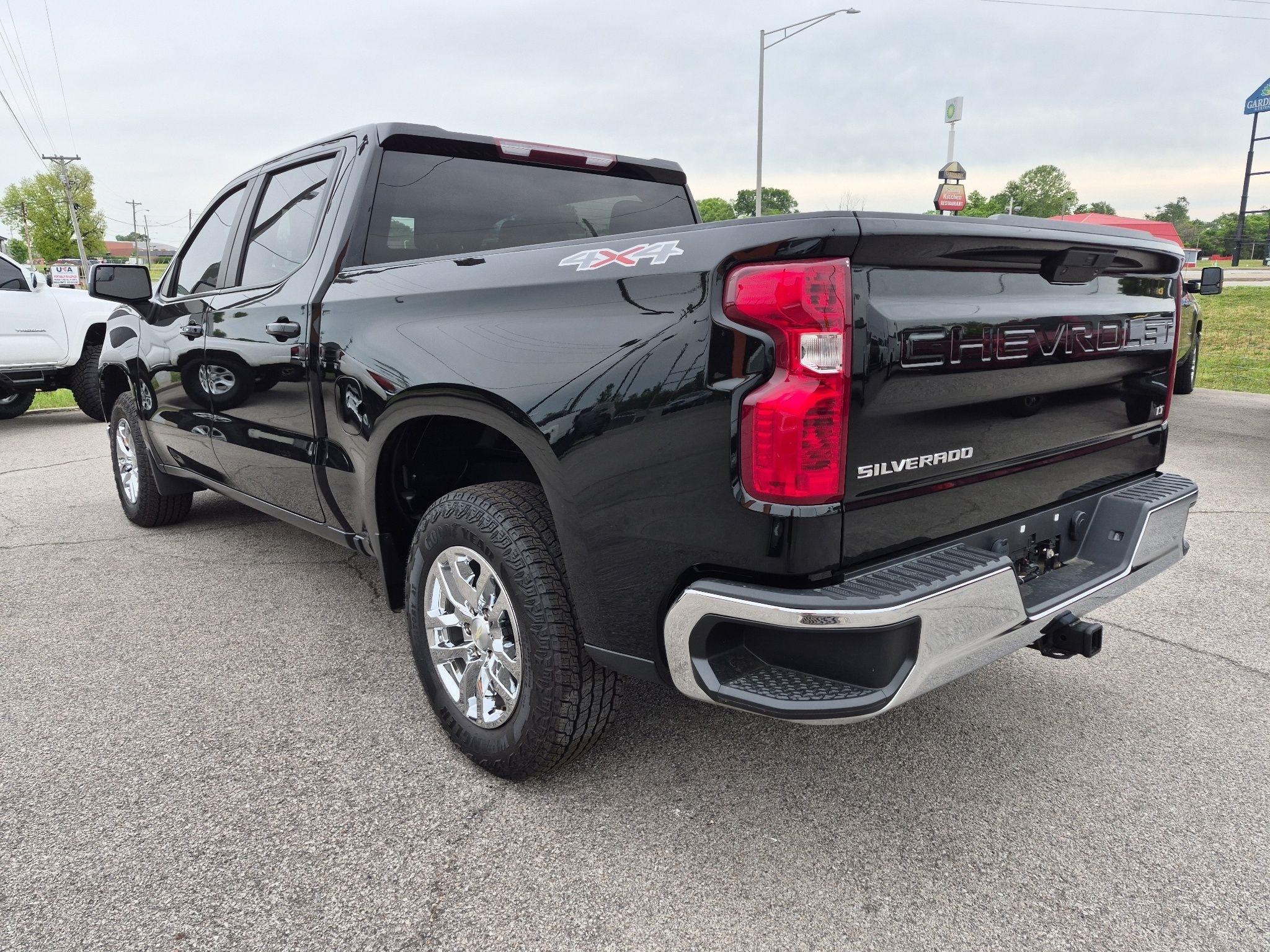 Chevrolet Silverado 1500  2021