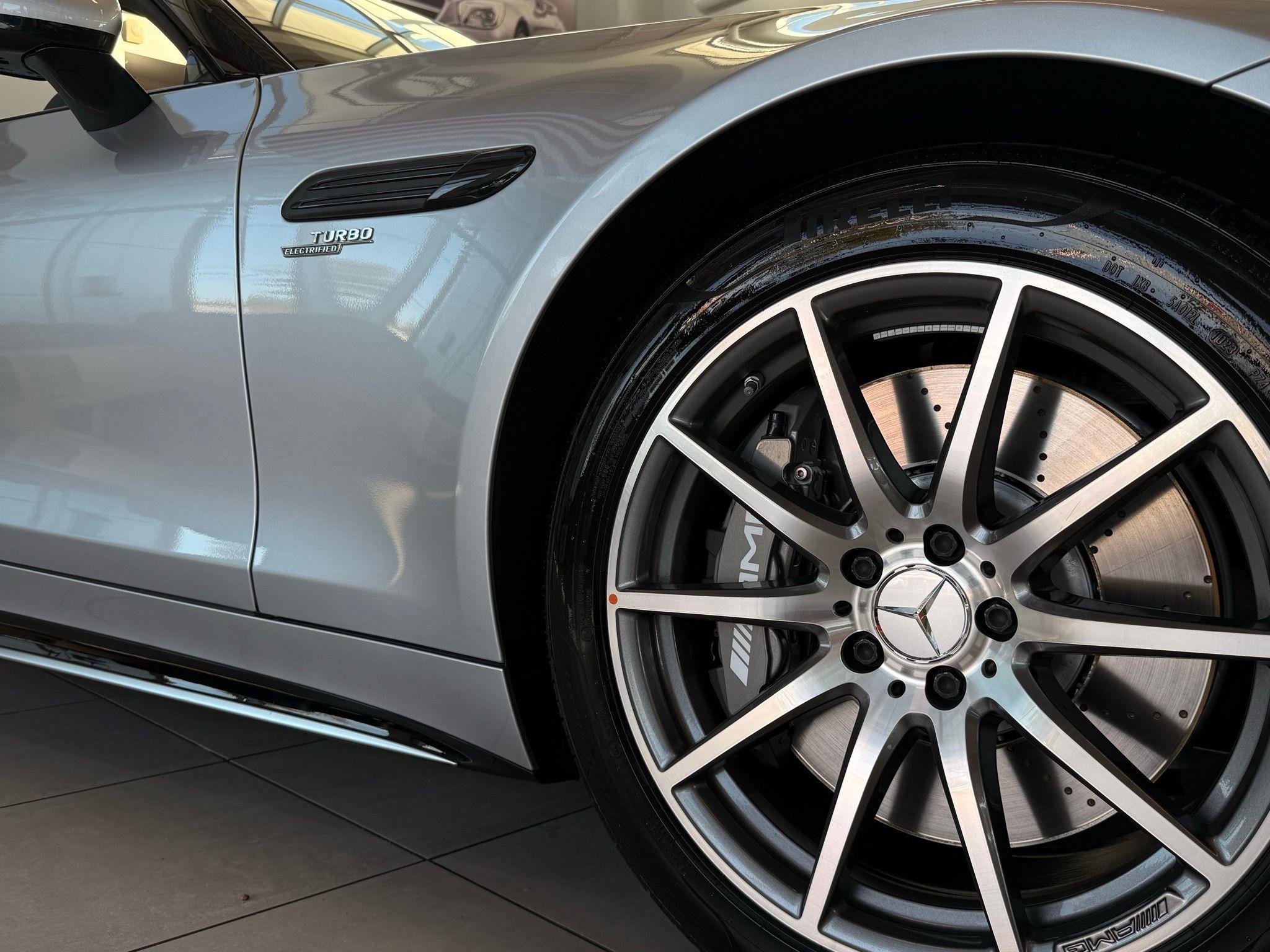 Mercedes-Benz SL-Class  2023