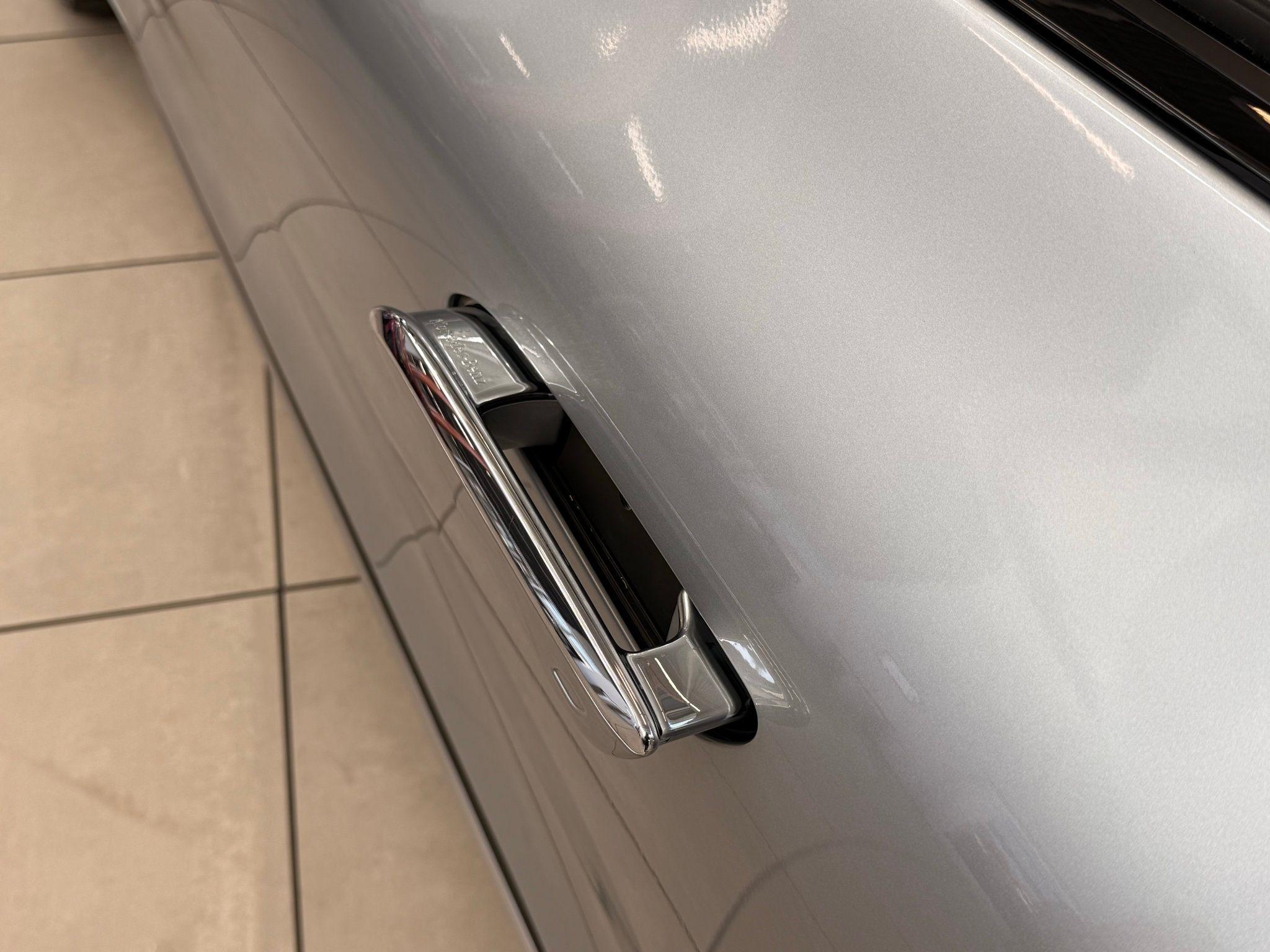 Mercedes-Benz SL-Class  2023