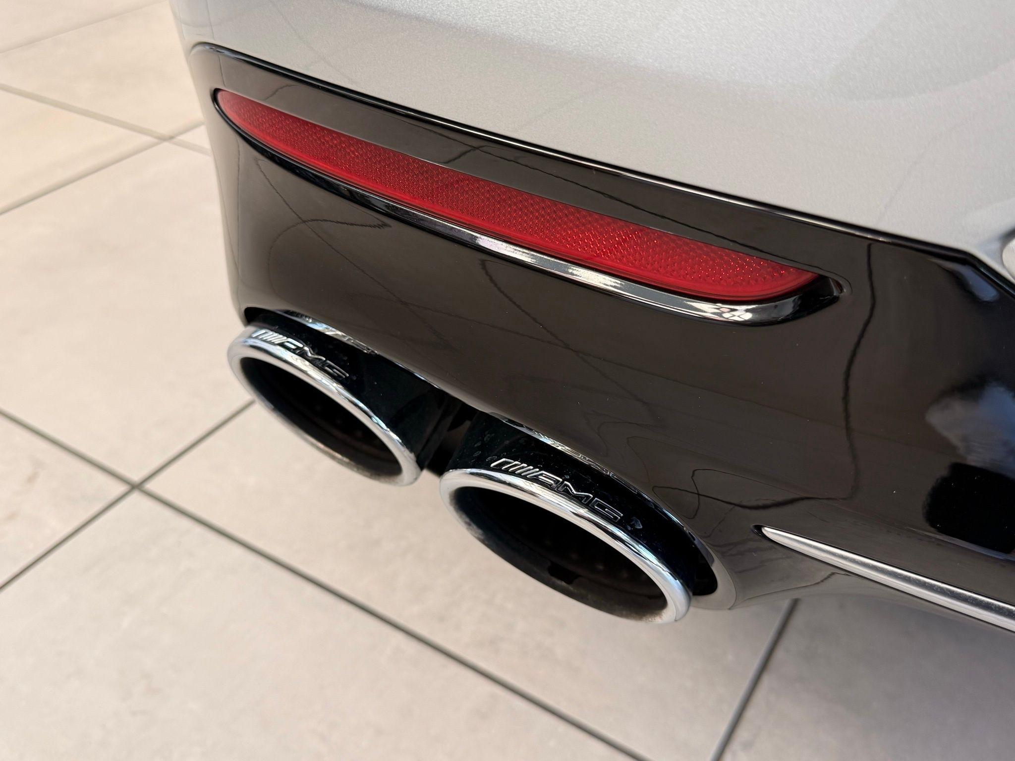 Mercedes-Benz SL-Class  2023