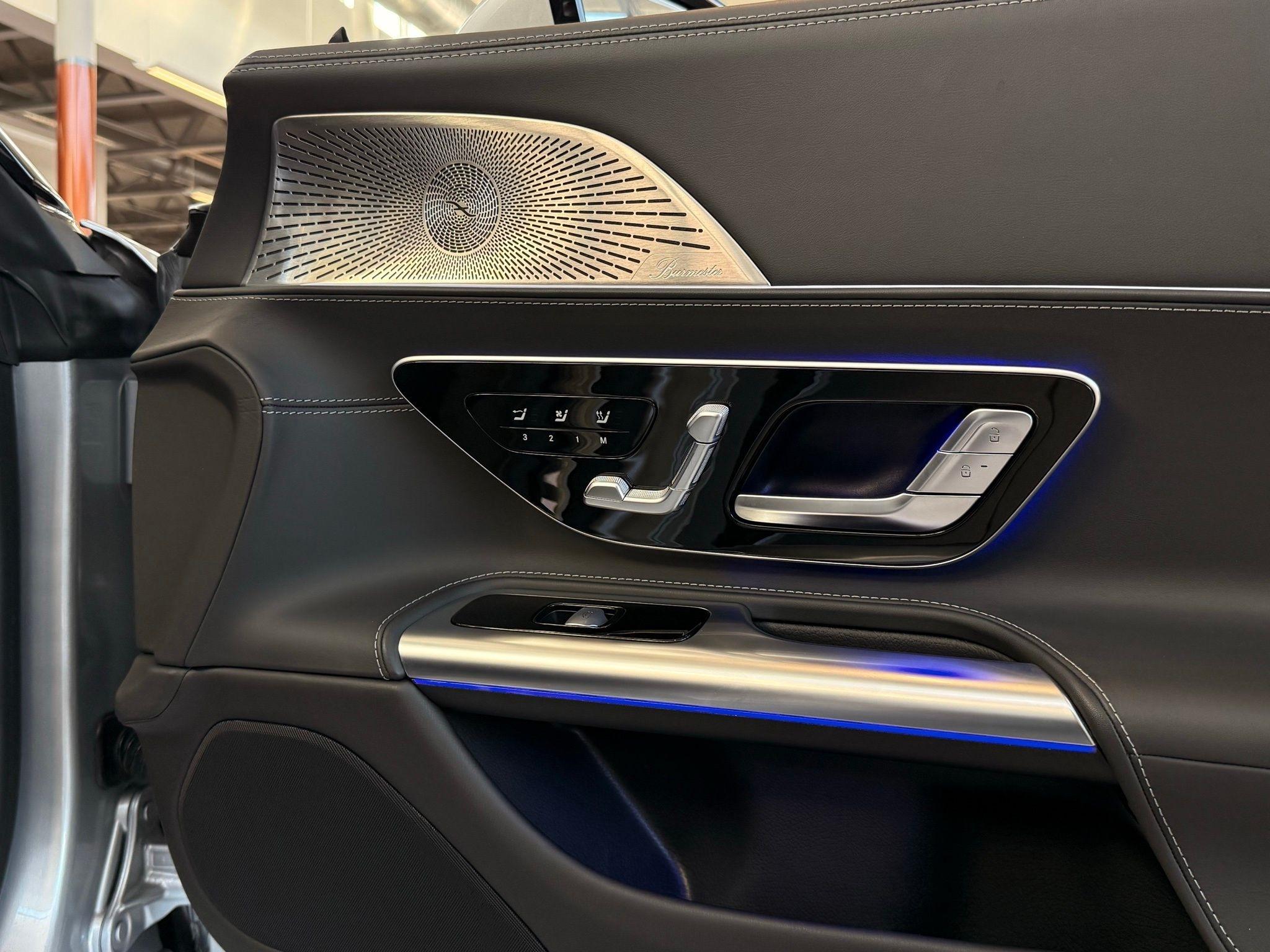 Mercedes-Benz SL-Class  2023