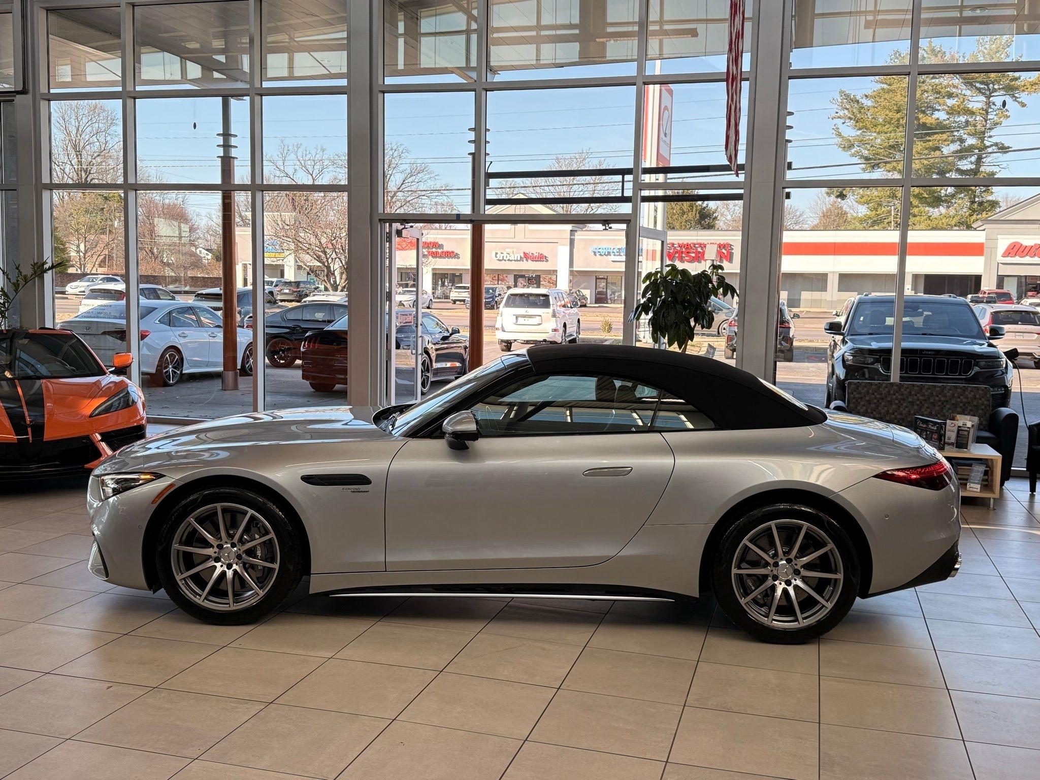 Mercedes-Benz SL-Class  2023