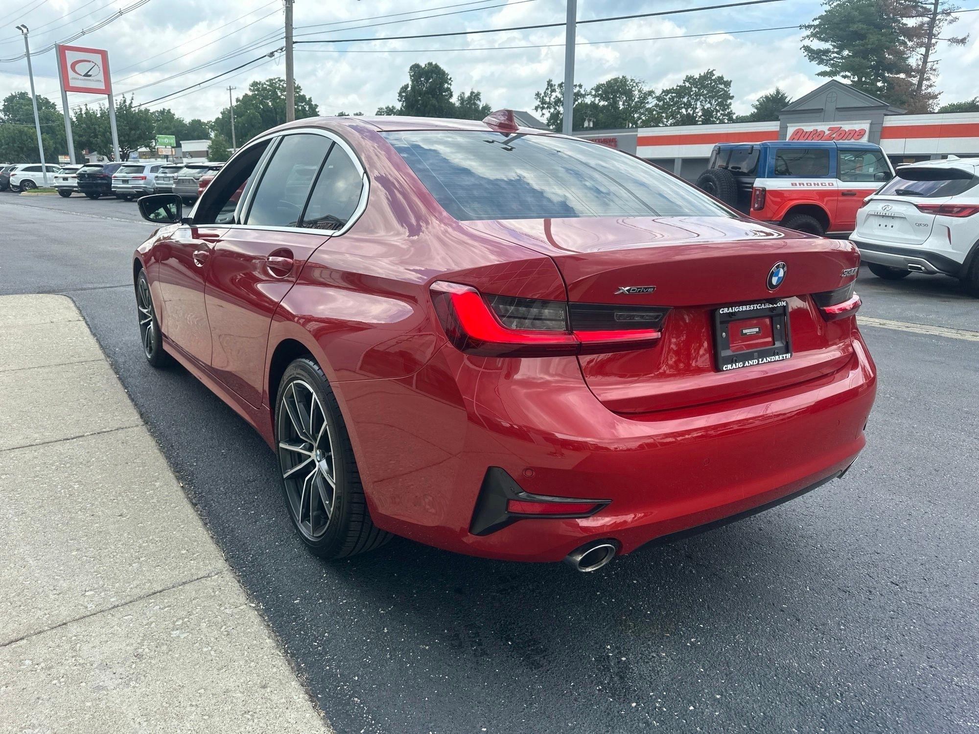 BMW 3 Series  2022