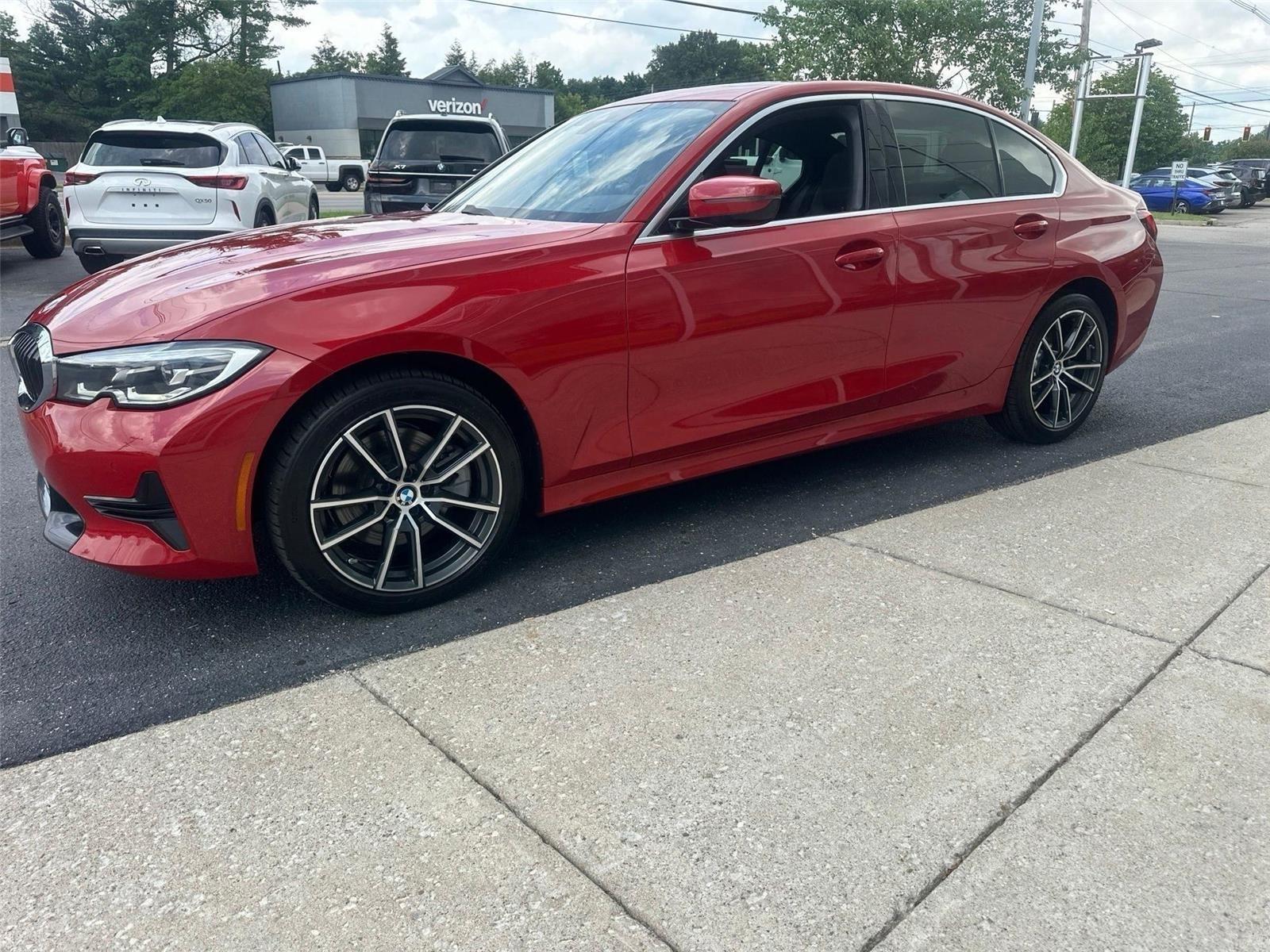 BMW 3 Series  2022