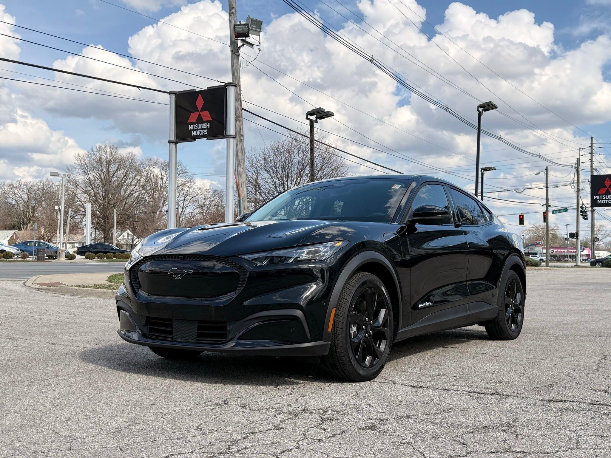 Ford Mustang Mach-E  2024