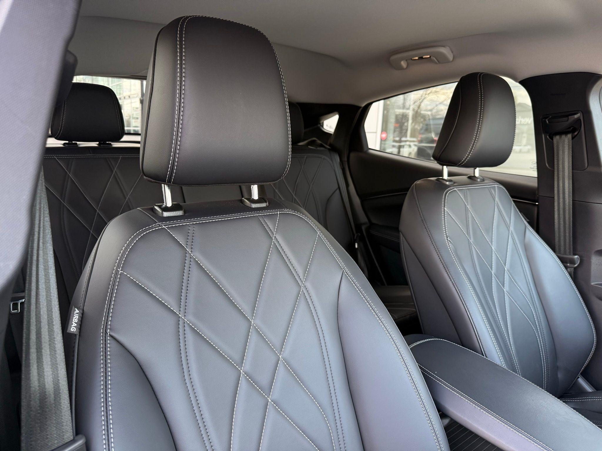 Ford Mustang Mach-E  2024