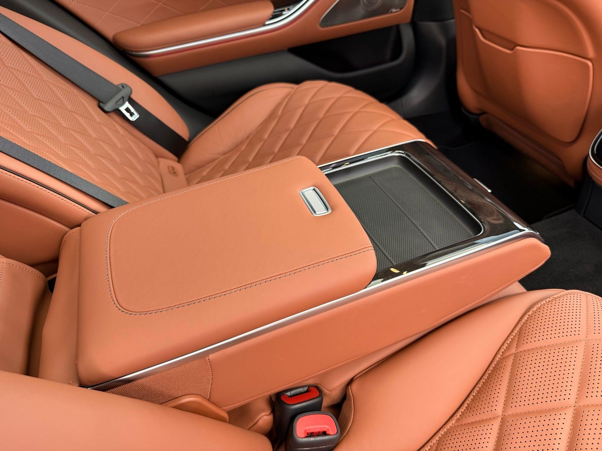 Mercedes-Benz S-Class  2022