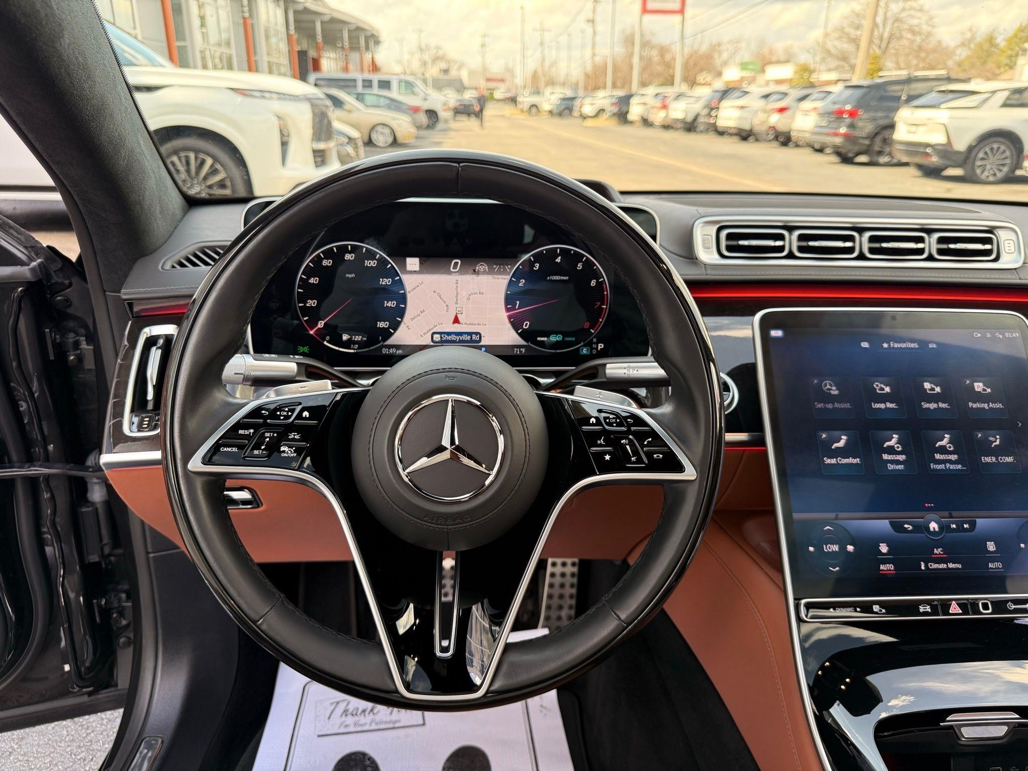 Mercedes-Benz S-Class  2022