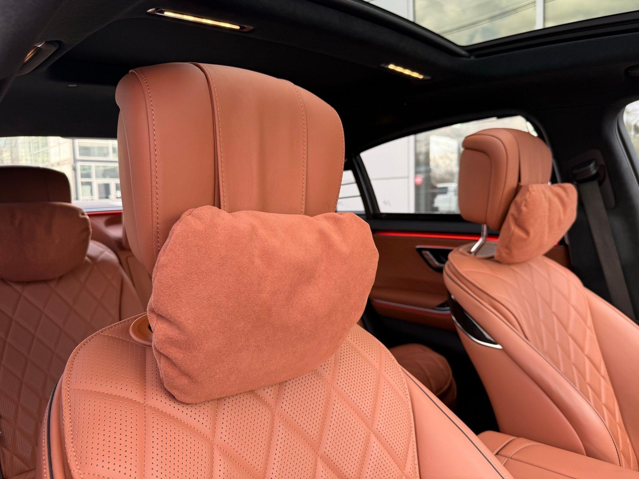 Mercedes-Benz S-Class  2022