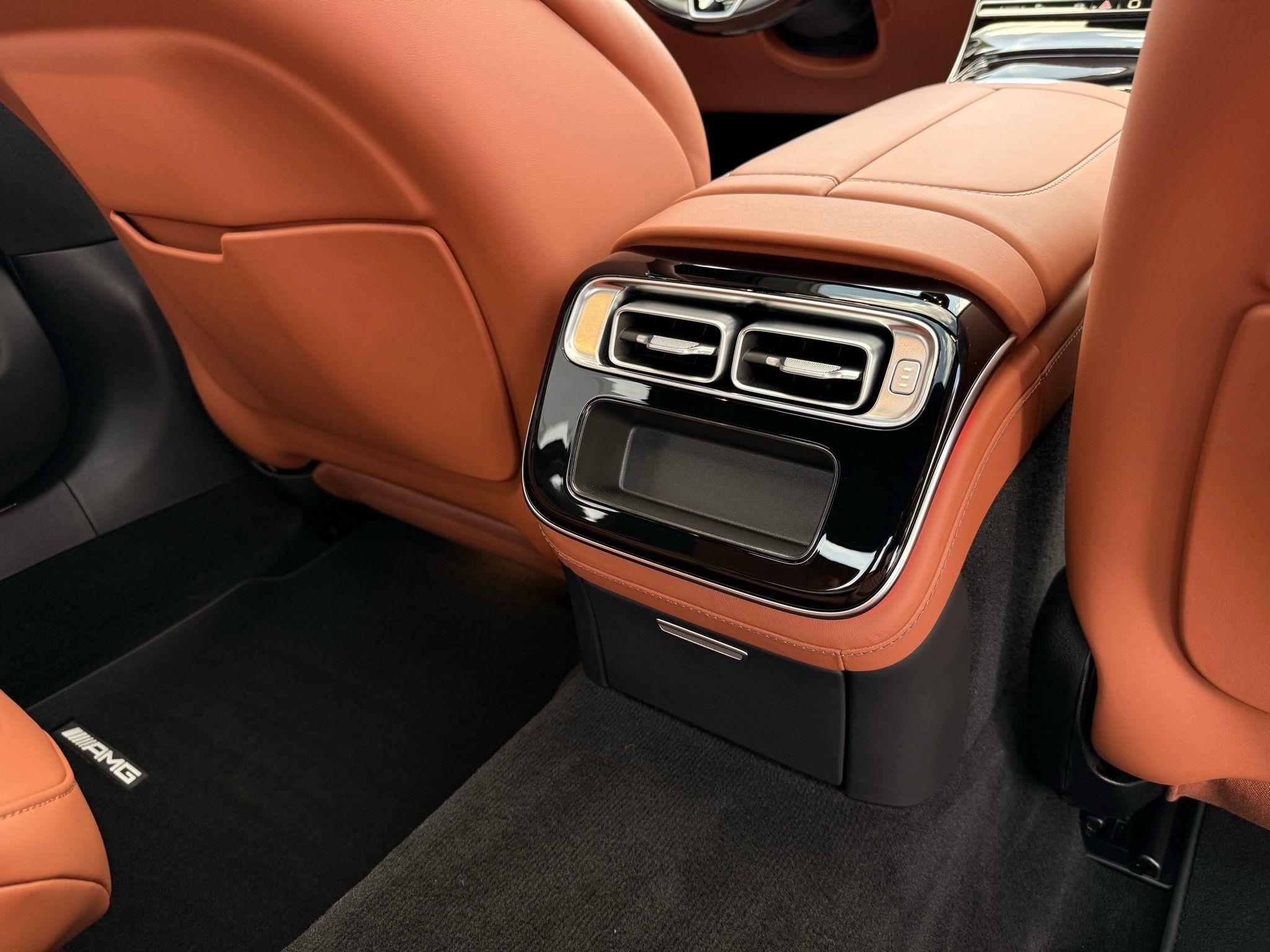 Mercedes-Benz S-Class  2022