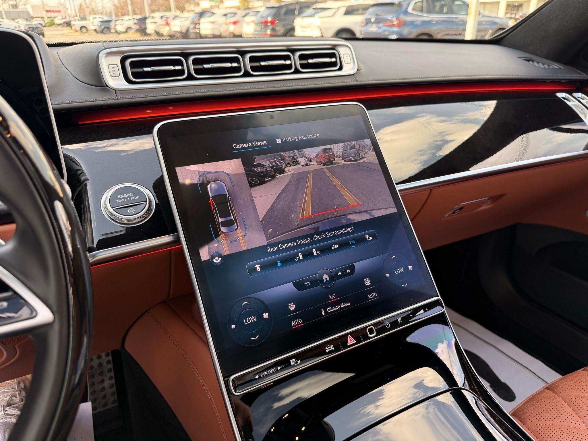 Mercedes-Benz S-Class  2022