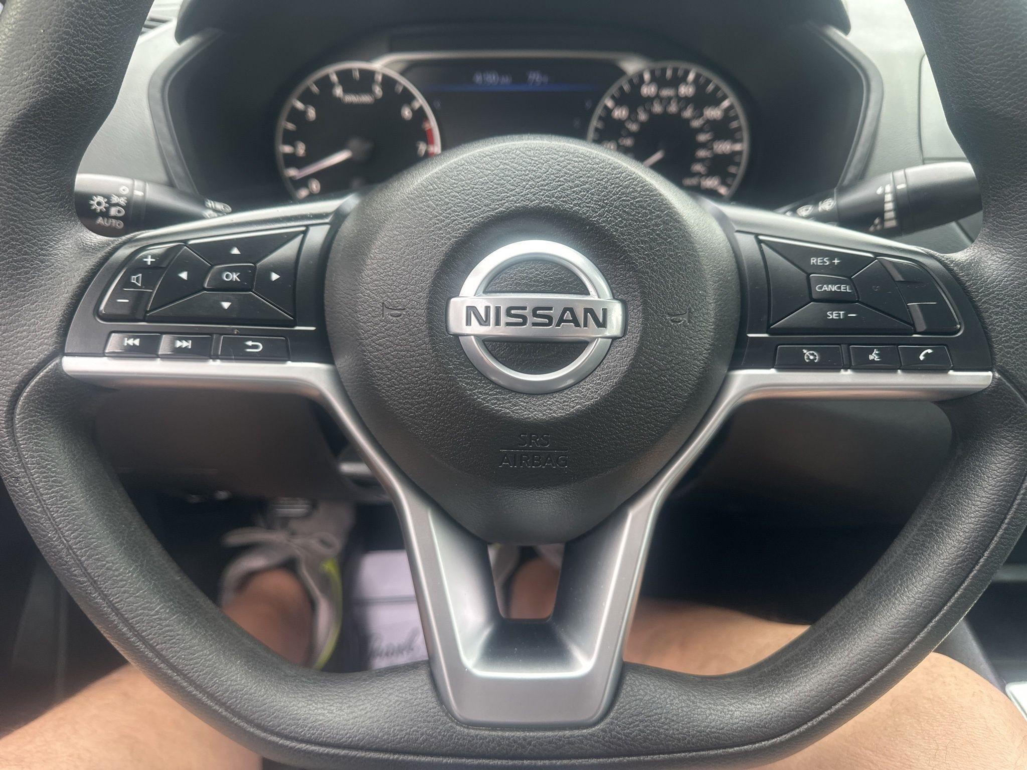 Nissan Altima  2022