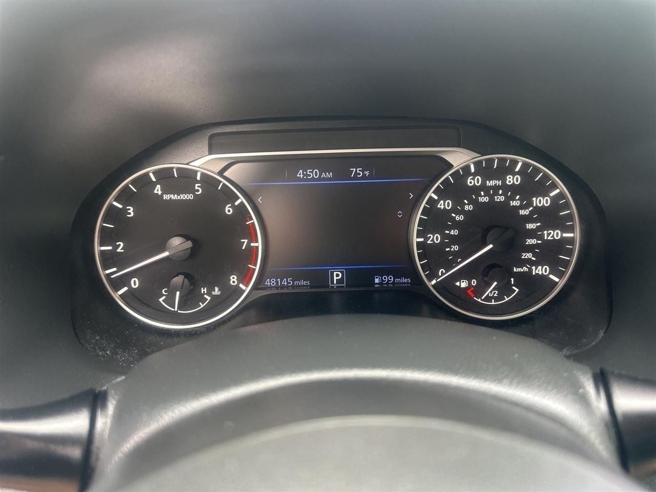 Nissan Altima  2022