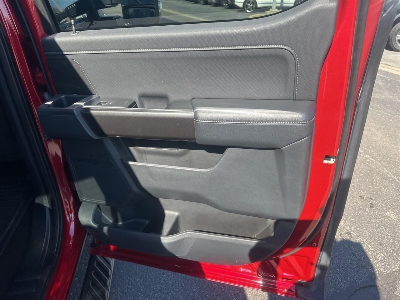 Ford F-150  2021