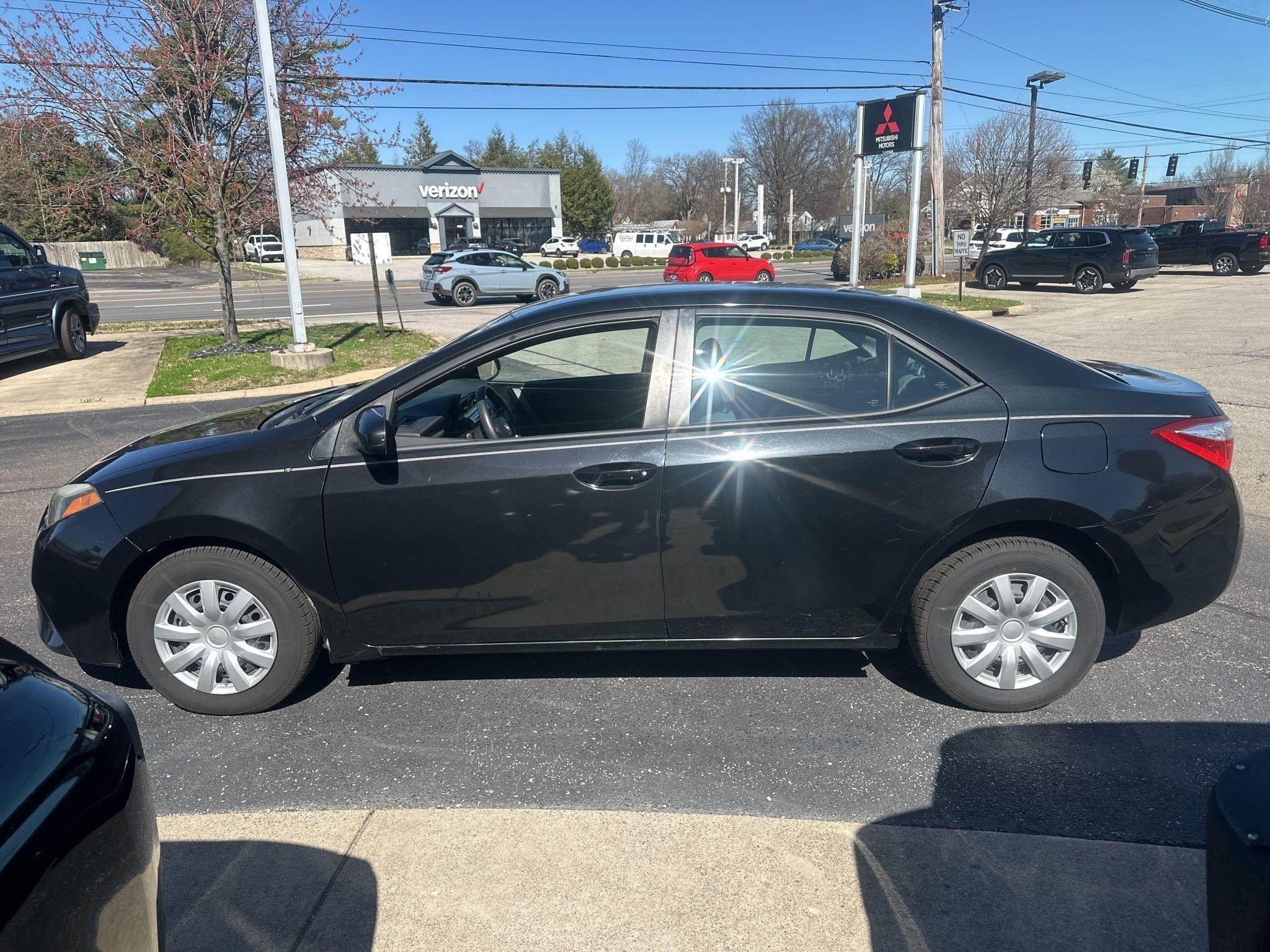 Toyota Corolla  2015