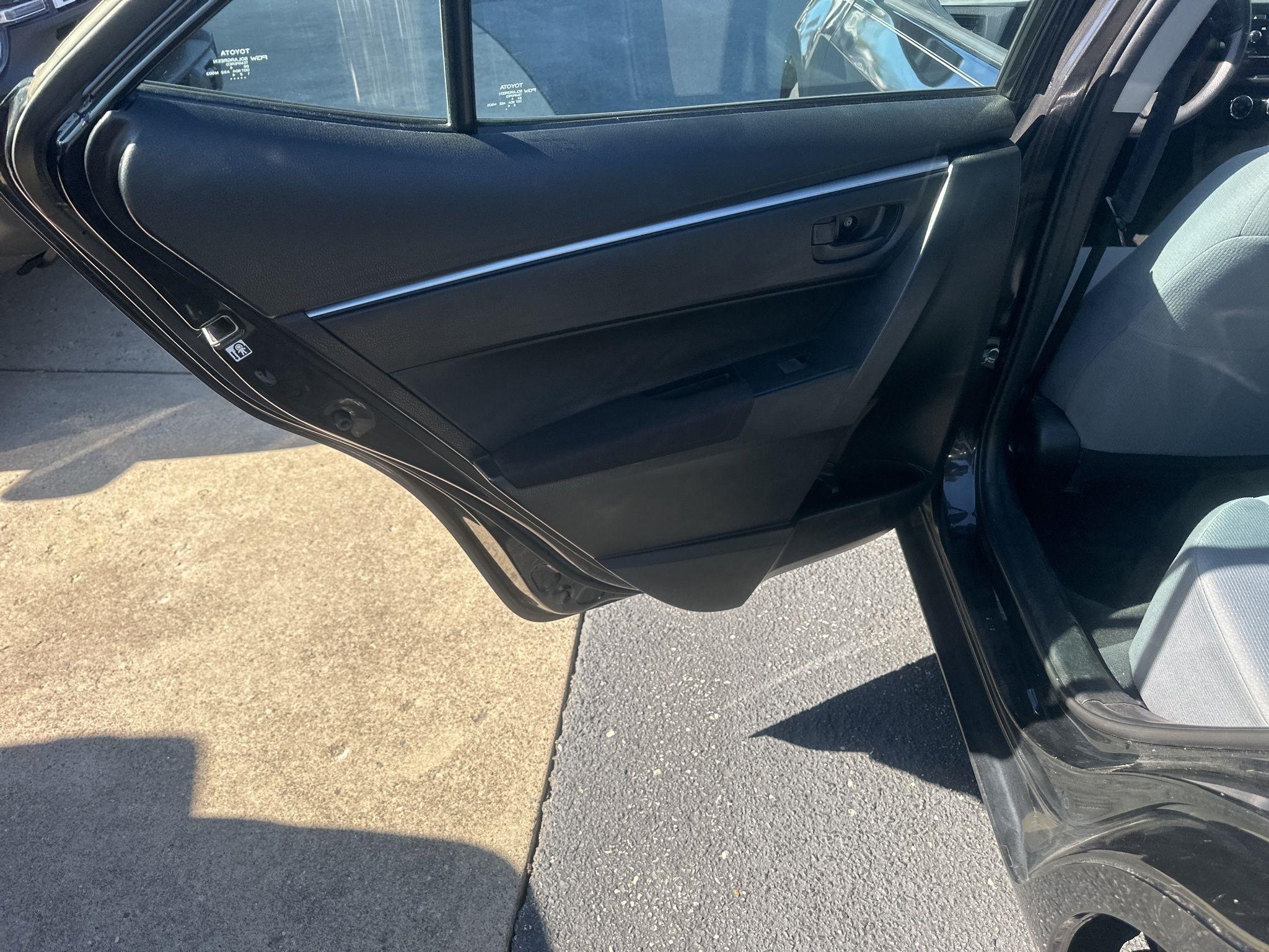 Toyota Corolla  2015