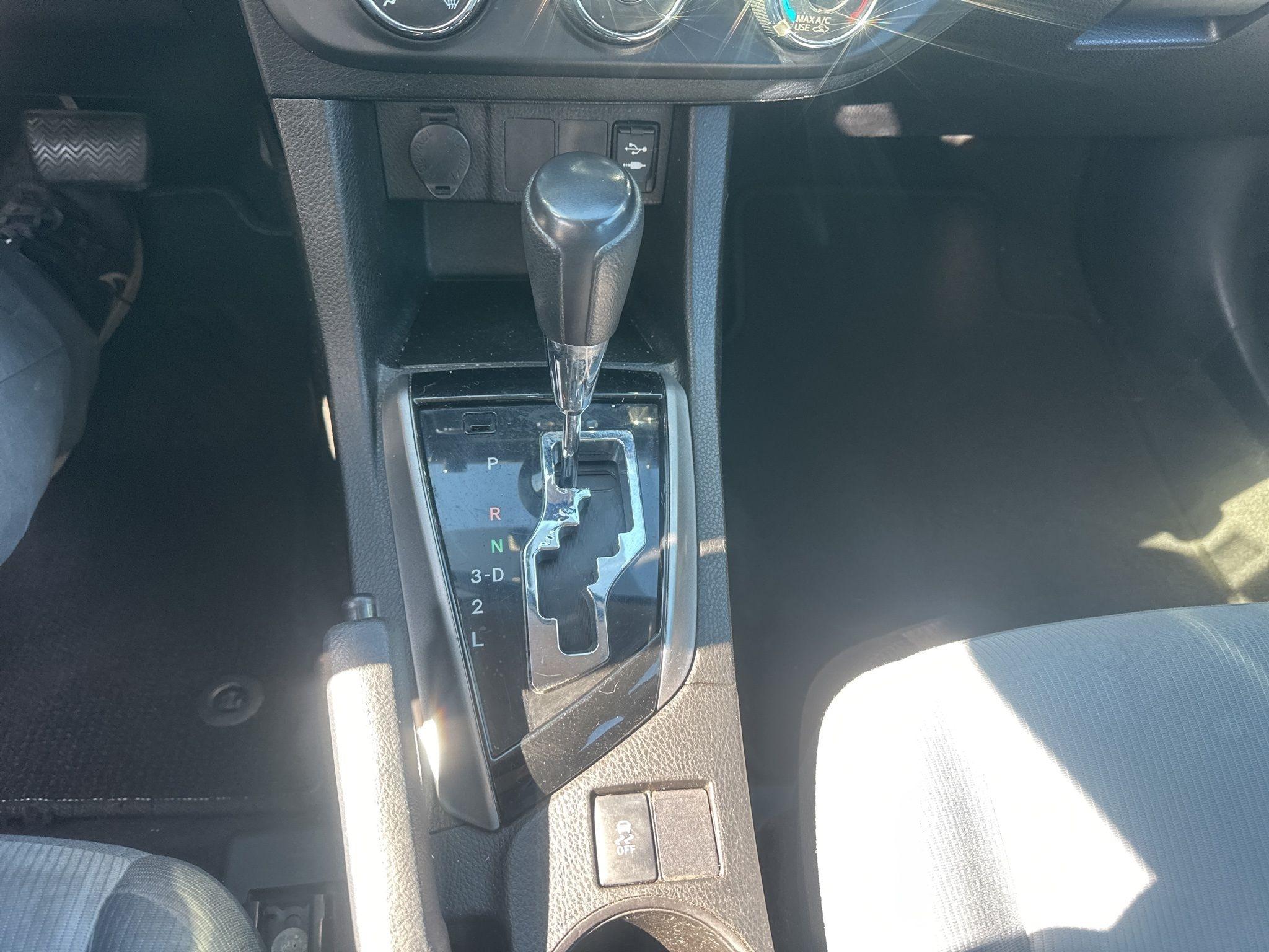 Toyota Corolla  2015