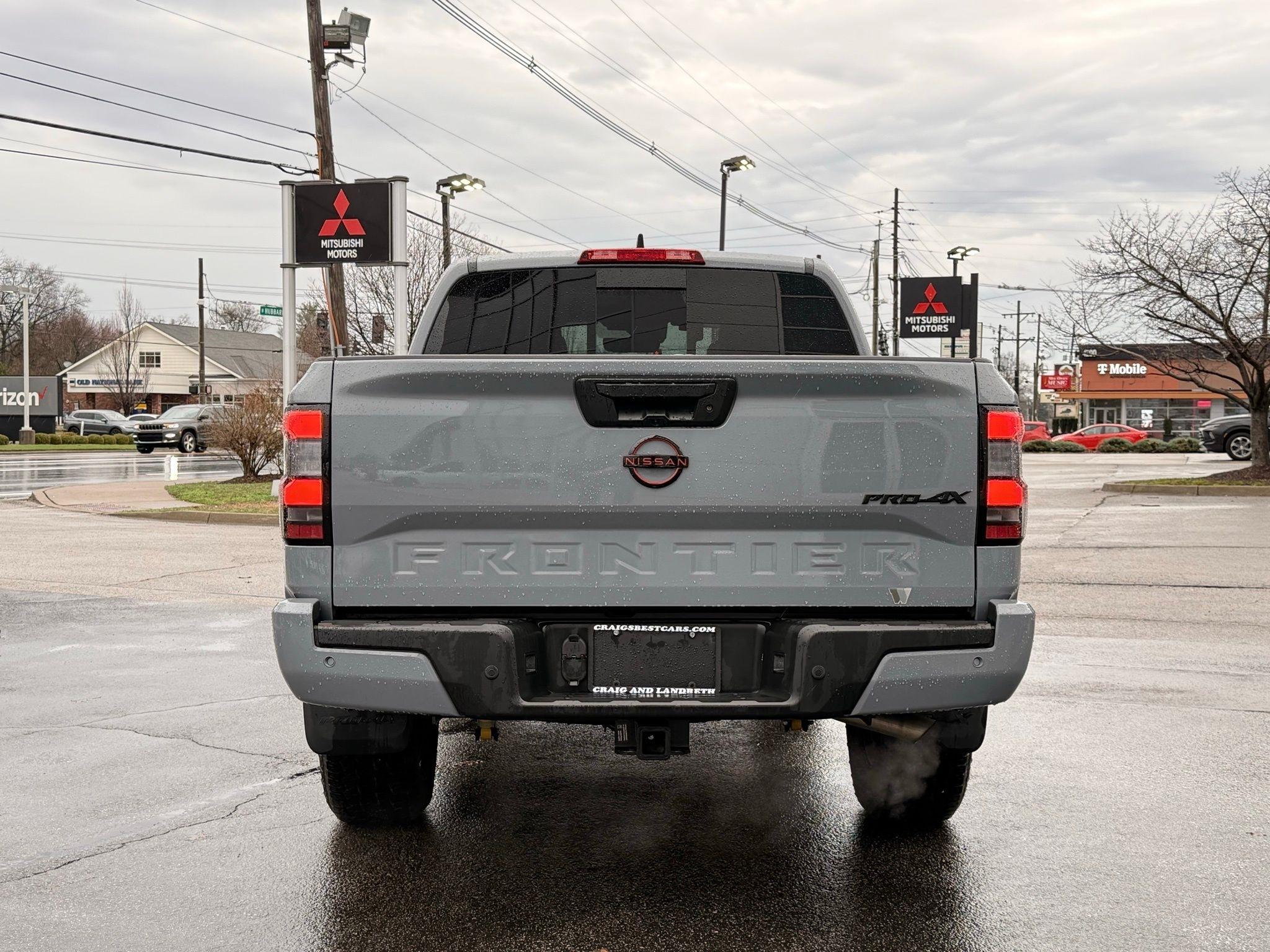 Nissan Frontier  2024