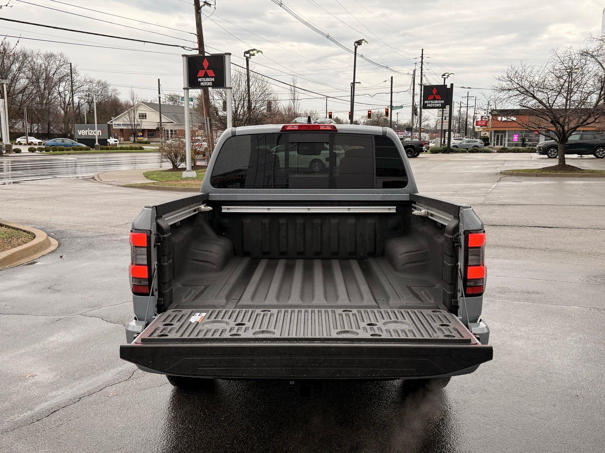 Nissan Frontier  2024