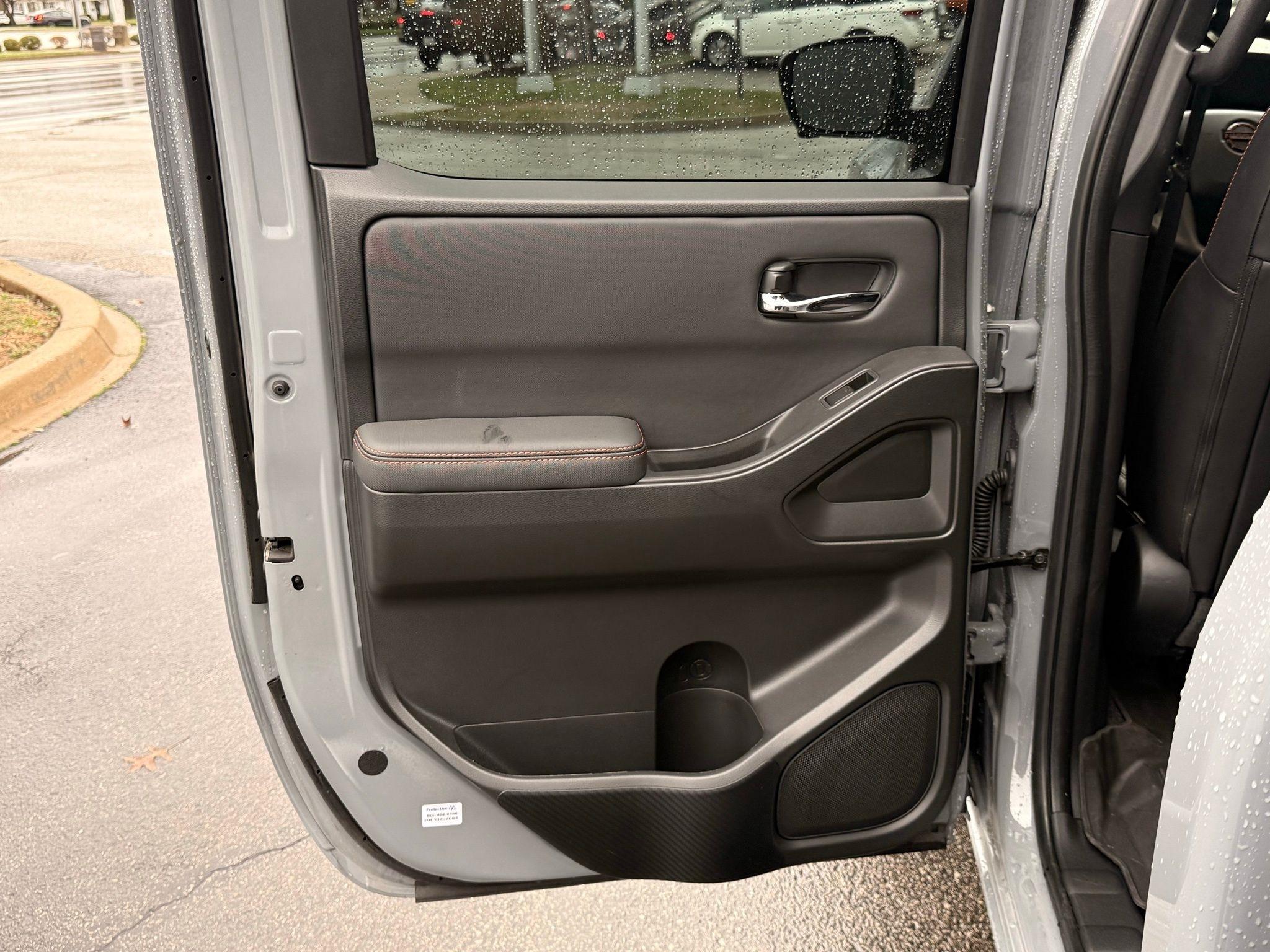 Nissan Frontier  2024