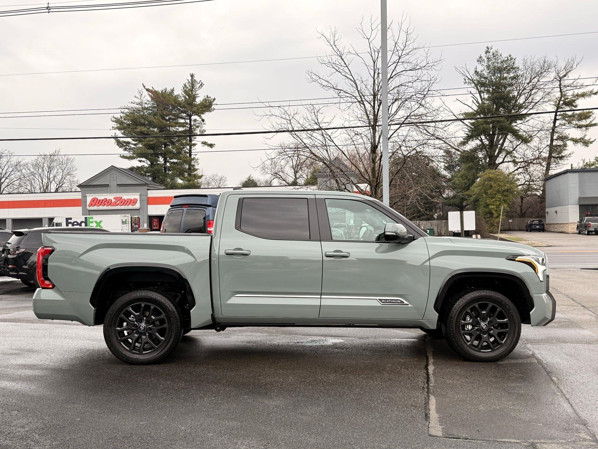 Toyota Tundra  2025