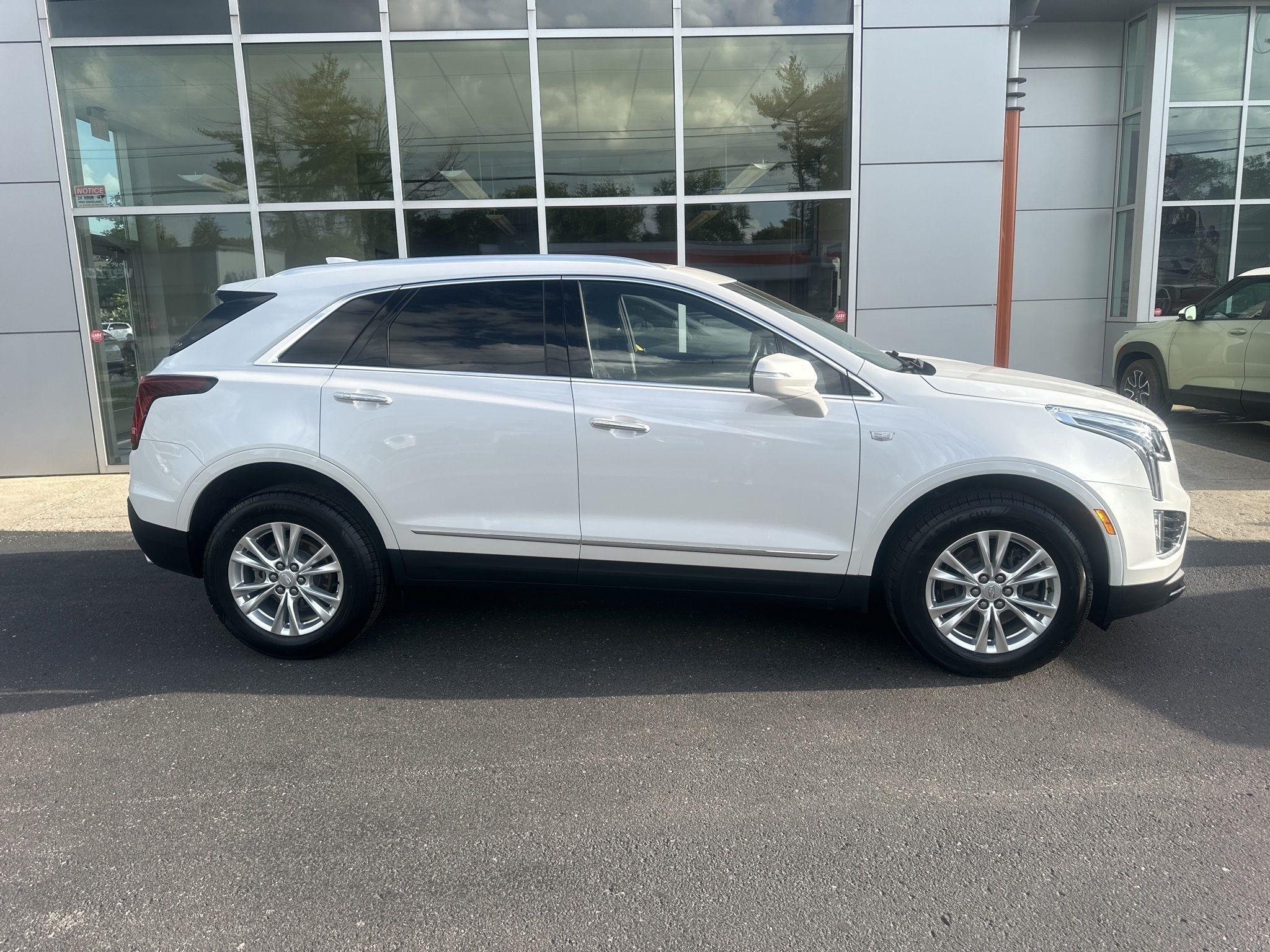 Cadillac XT5  2021