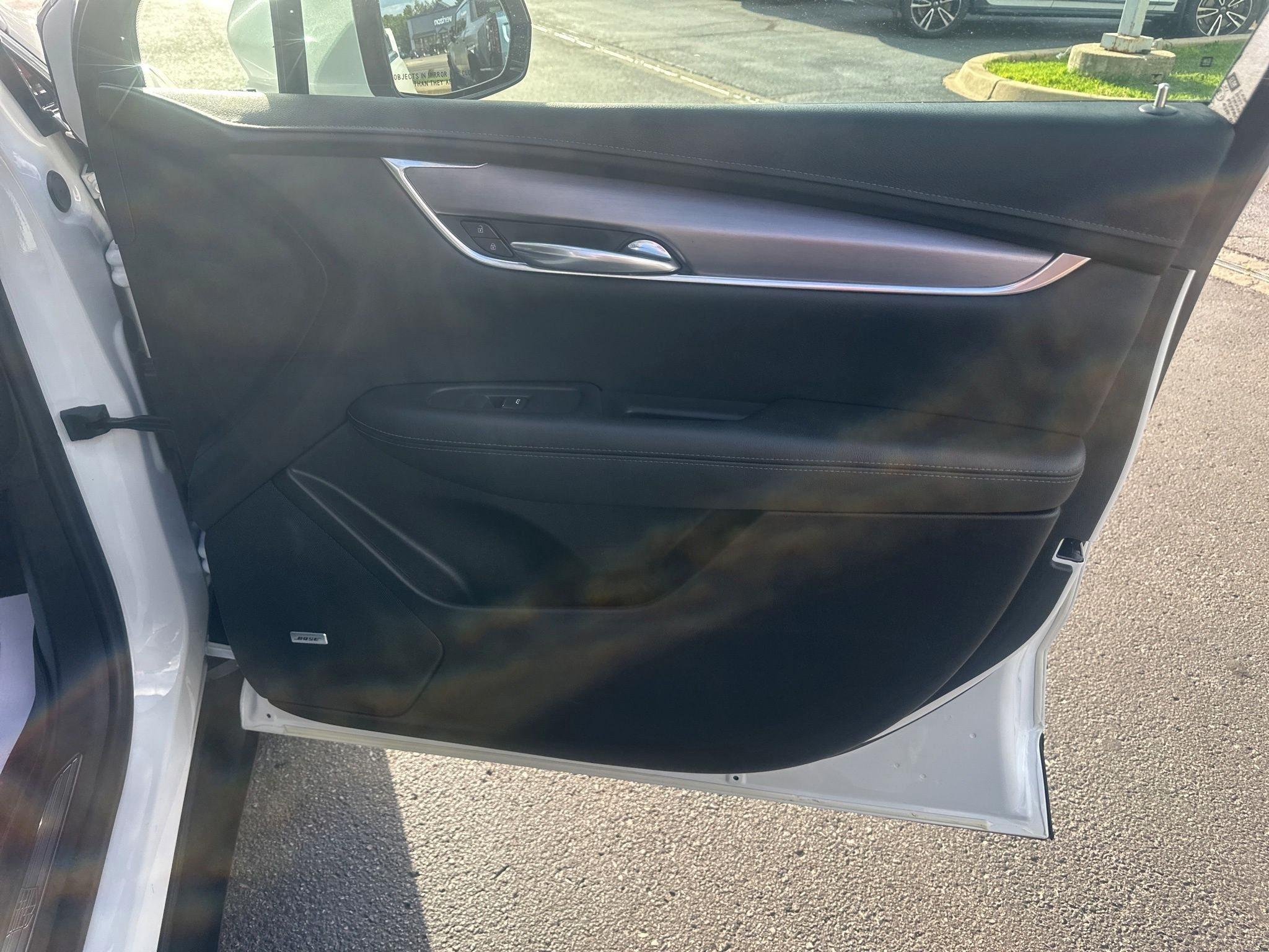 Cadillac XT5  2021