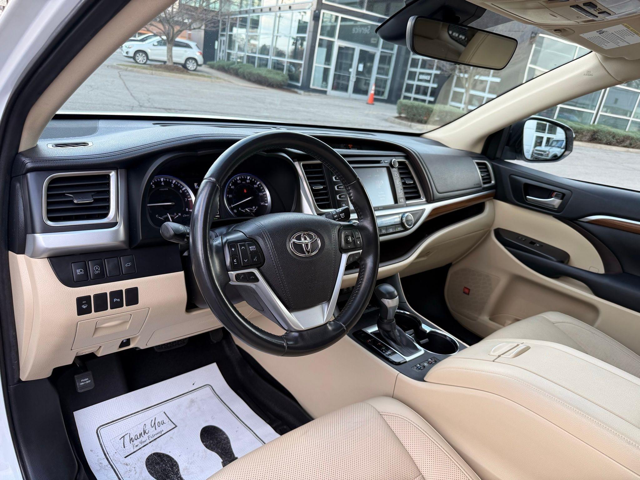 Toyota Highlander  2019