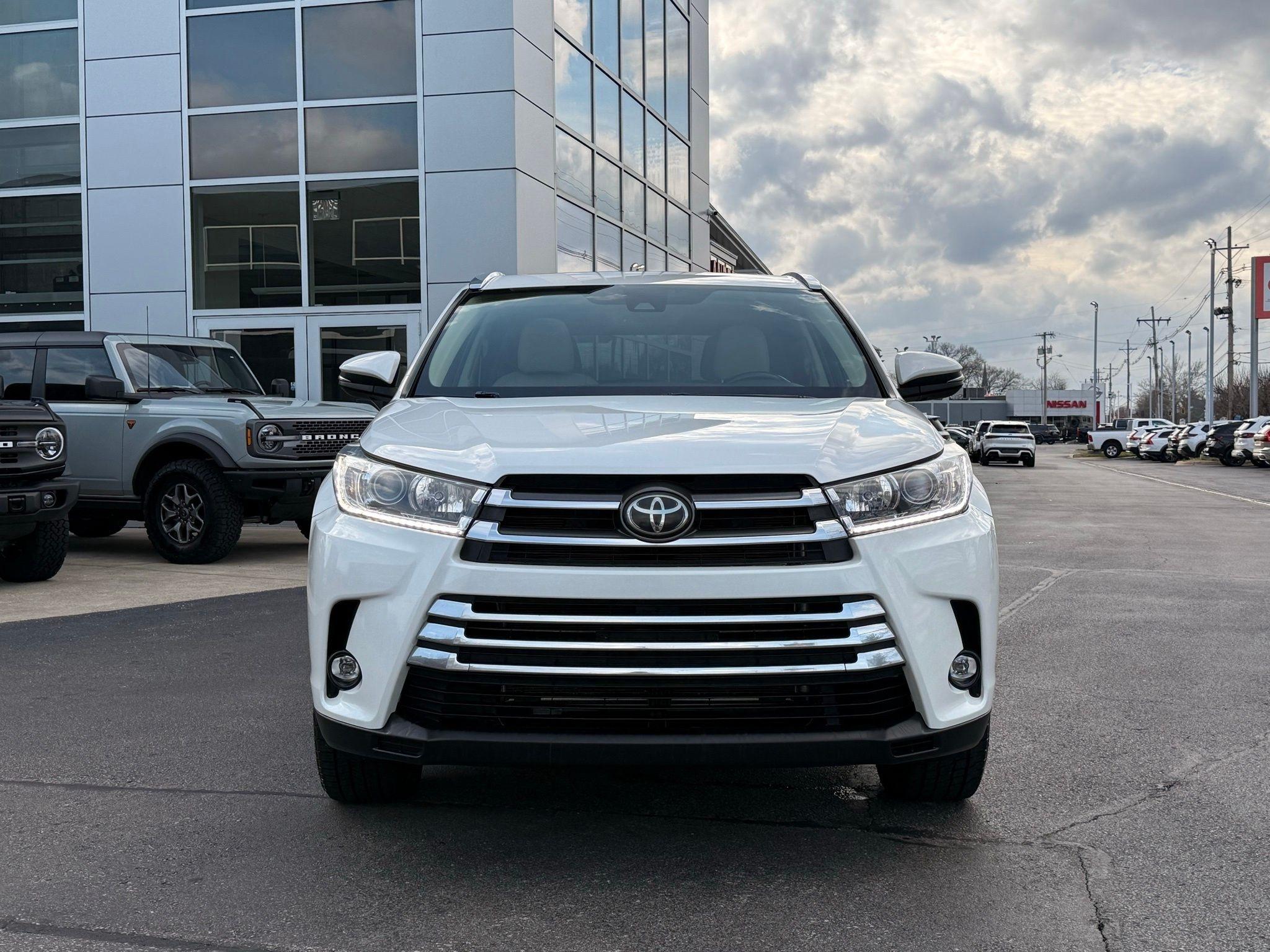 Toyota Highlander  2019