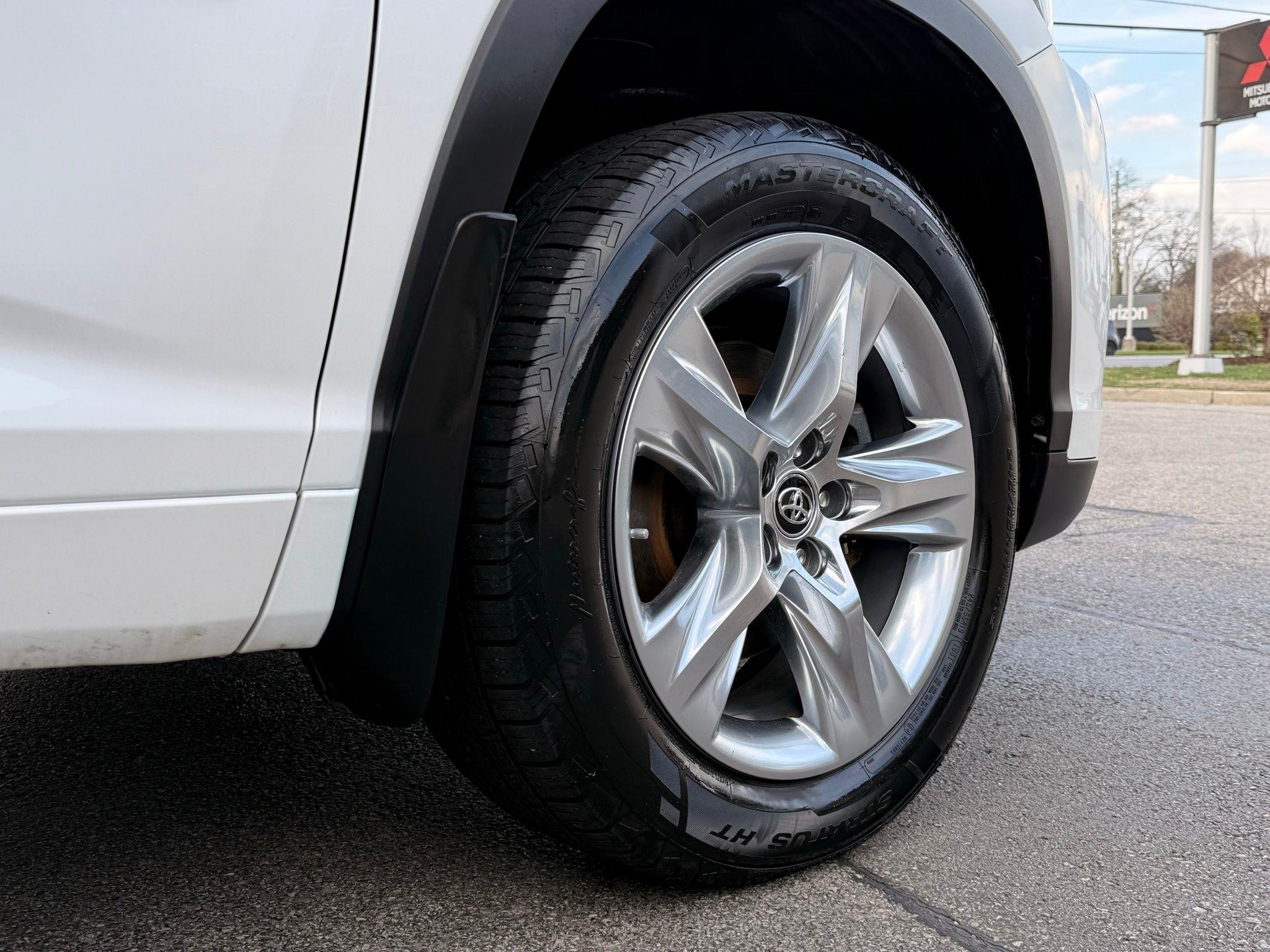 Toyota Highlander  2019