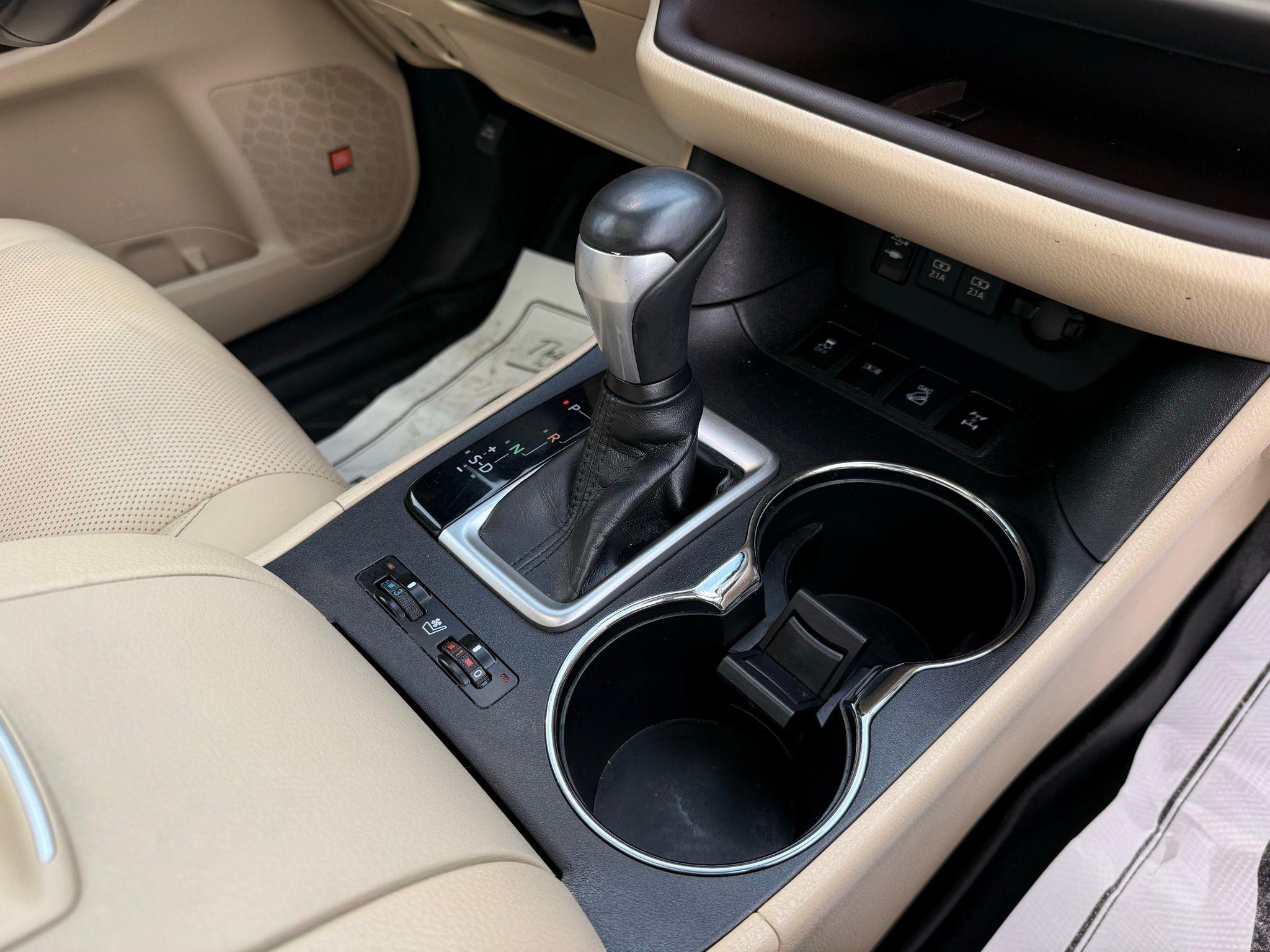 Toyota Highlander  2019