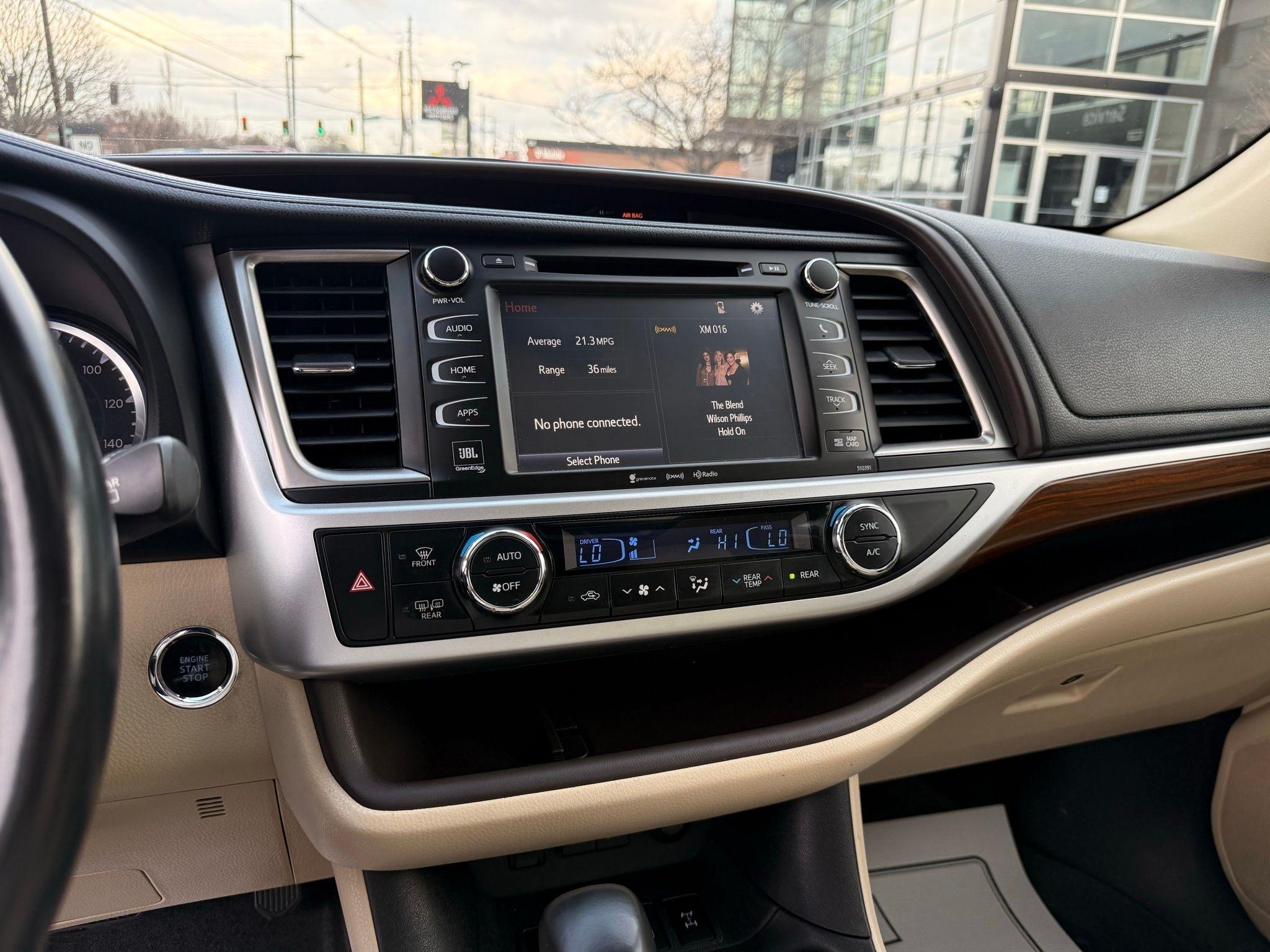 Toyota Highlander  2019