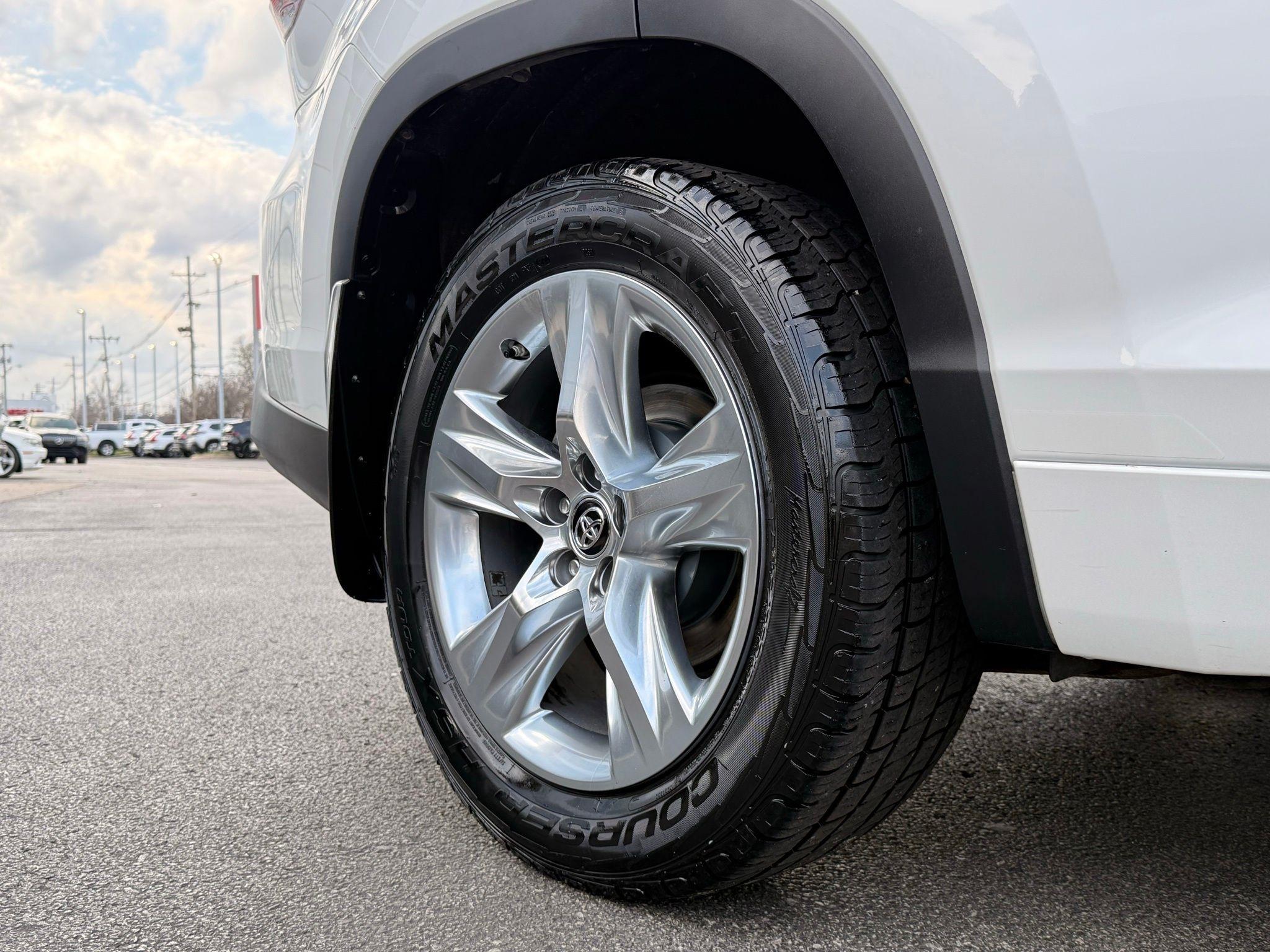 Toyota Highlander  2019