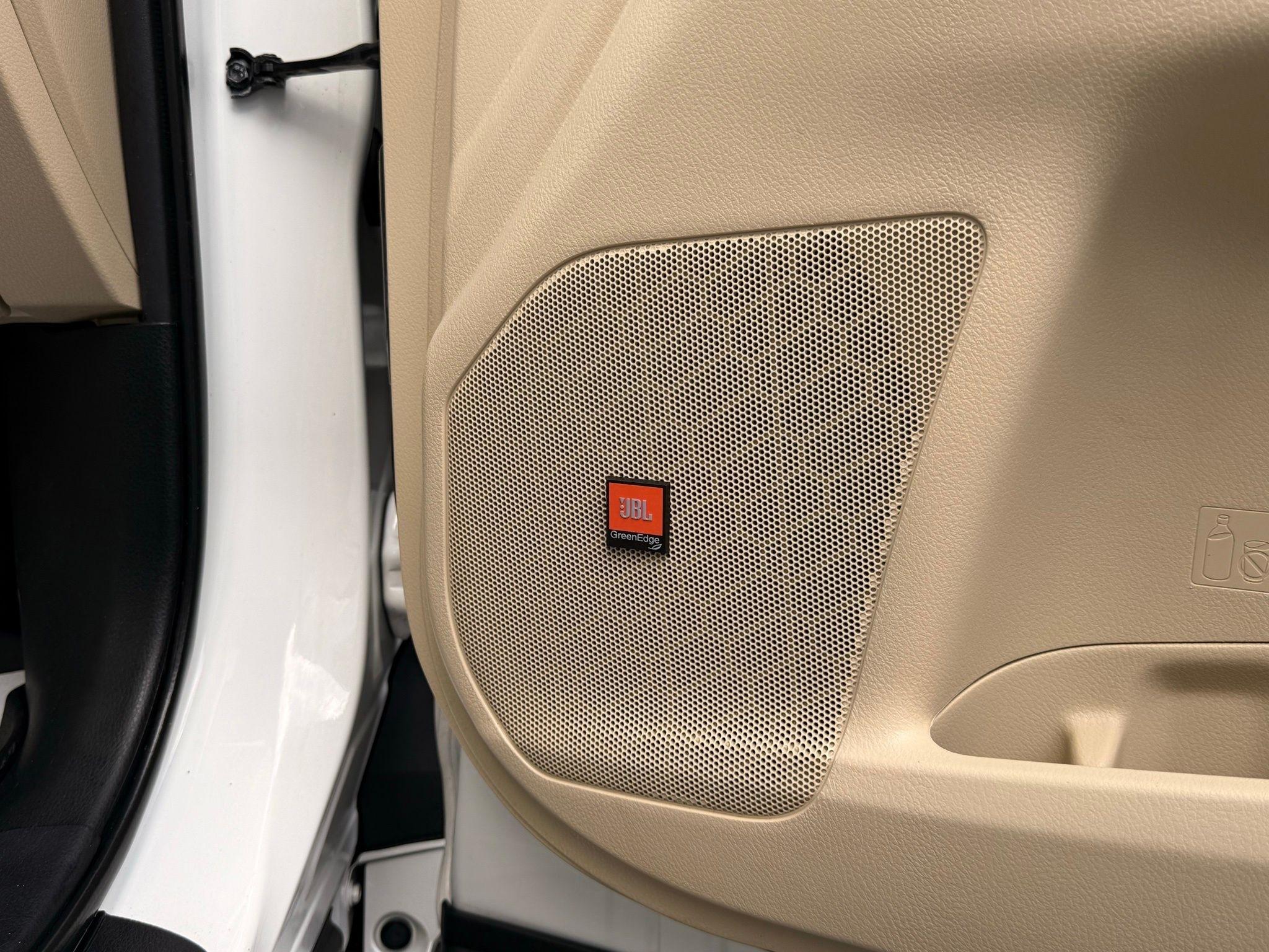 Toyota Highlander  2019