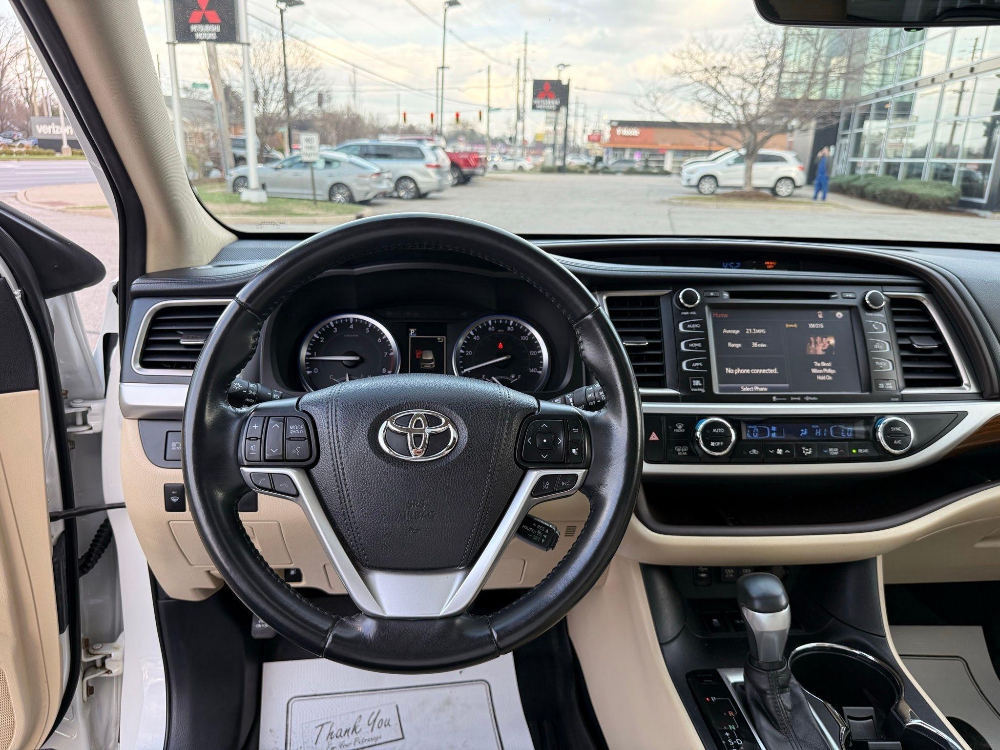 Toyota Highlander  2019