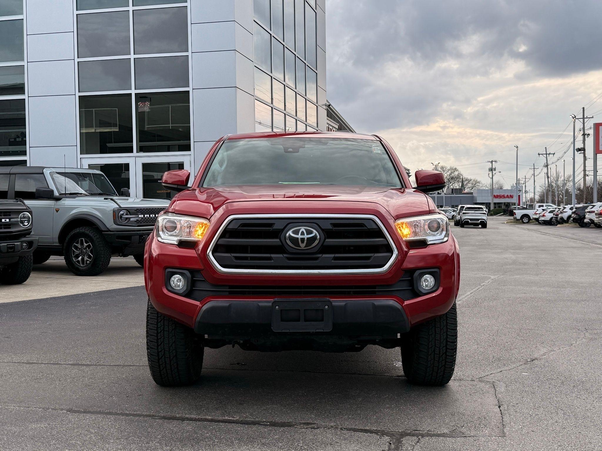 Toyota Tacoma  2019
