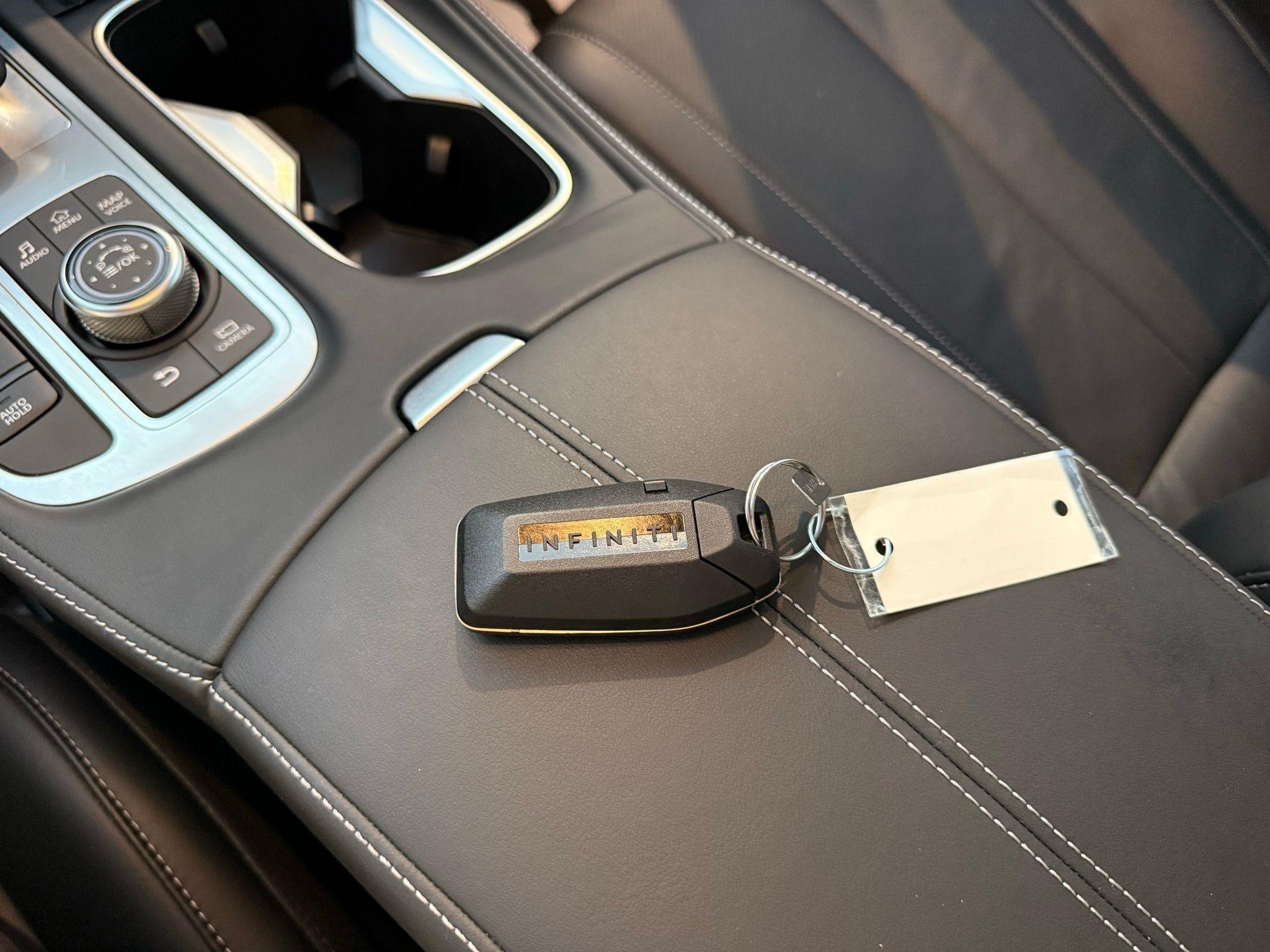 Infiniti QX60  2025