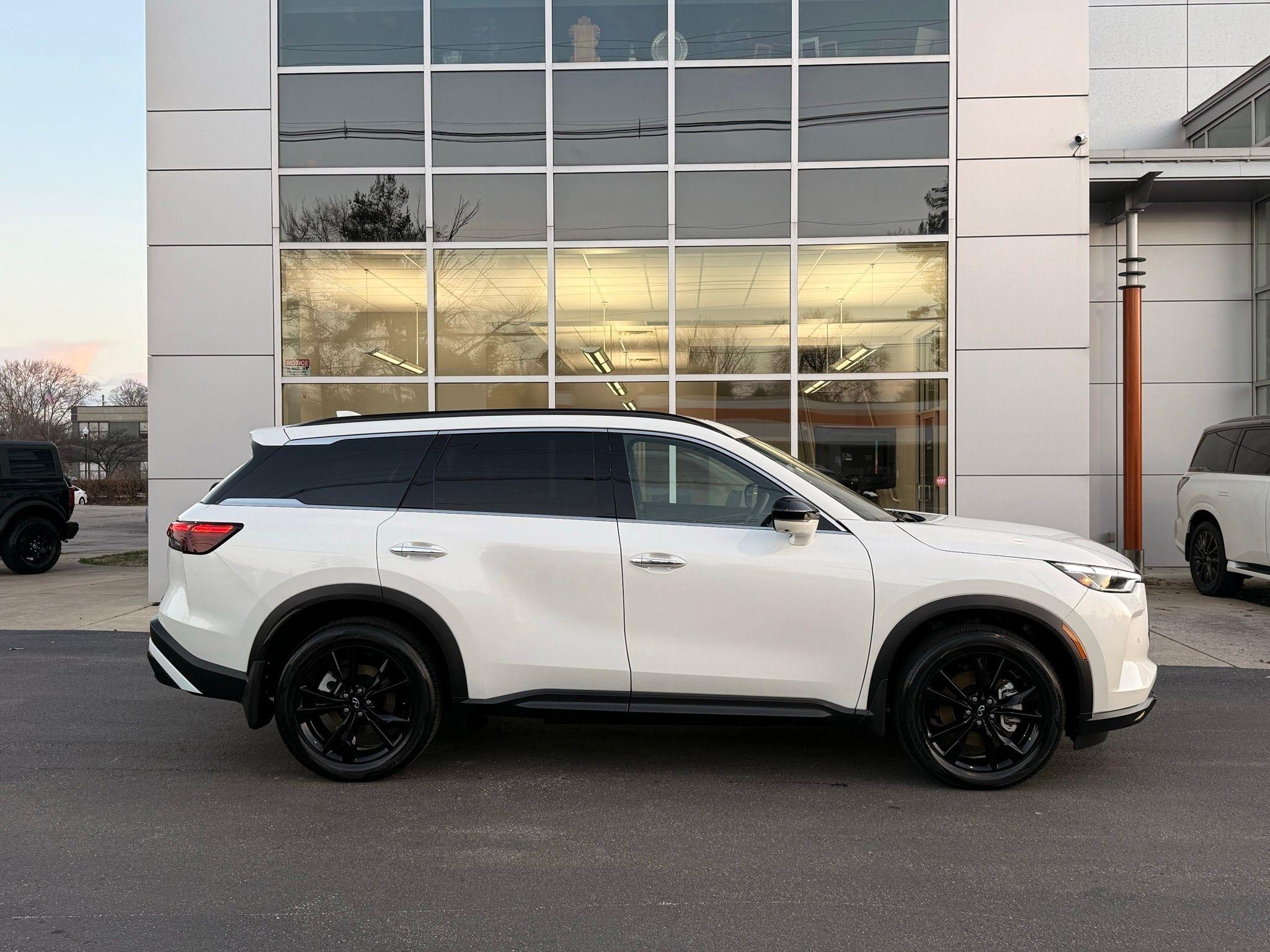 Infiniti QX60  2025