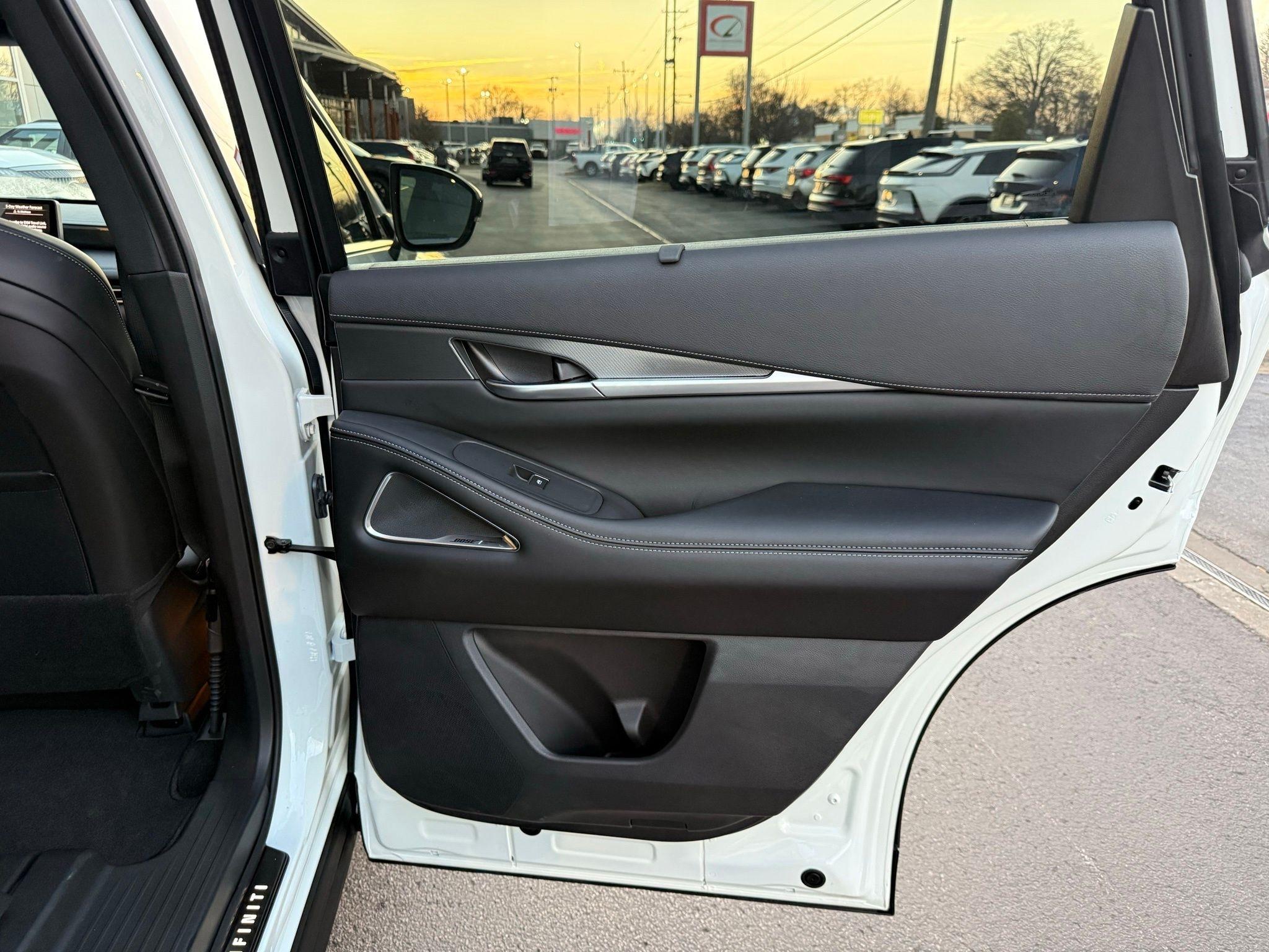 Infiniti QX60  2025