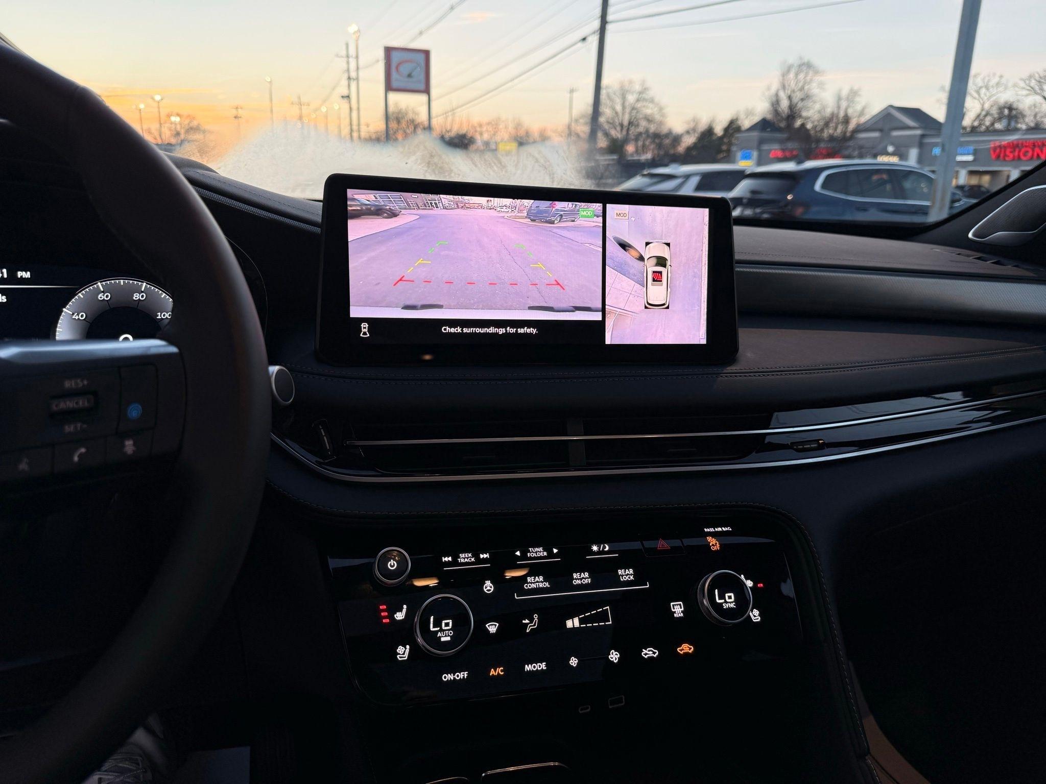 Infiniti QX60  2025