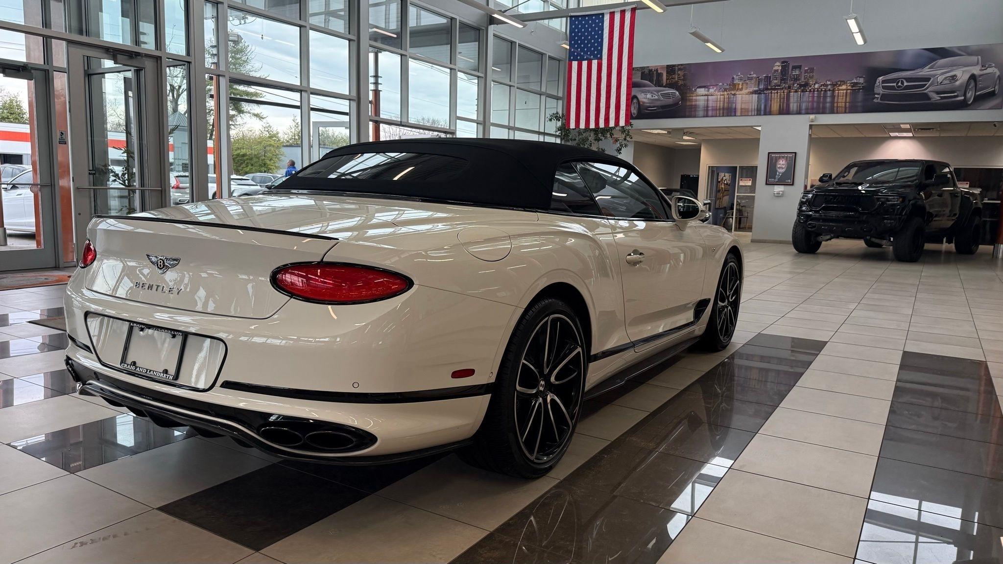 Bentley Continental GT  2020