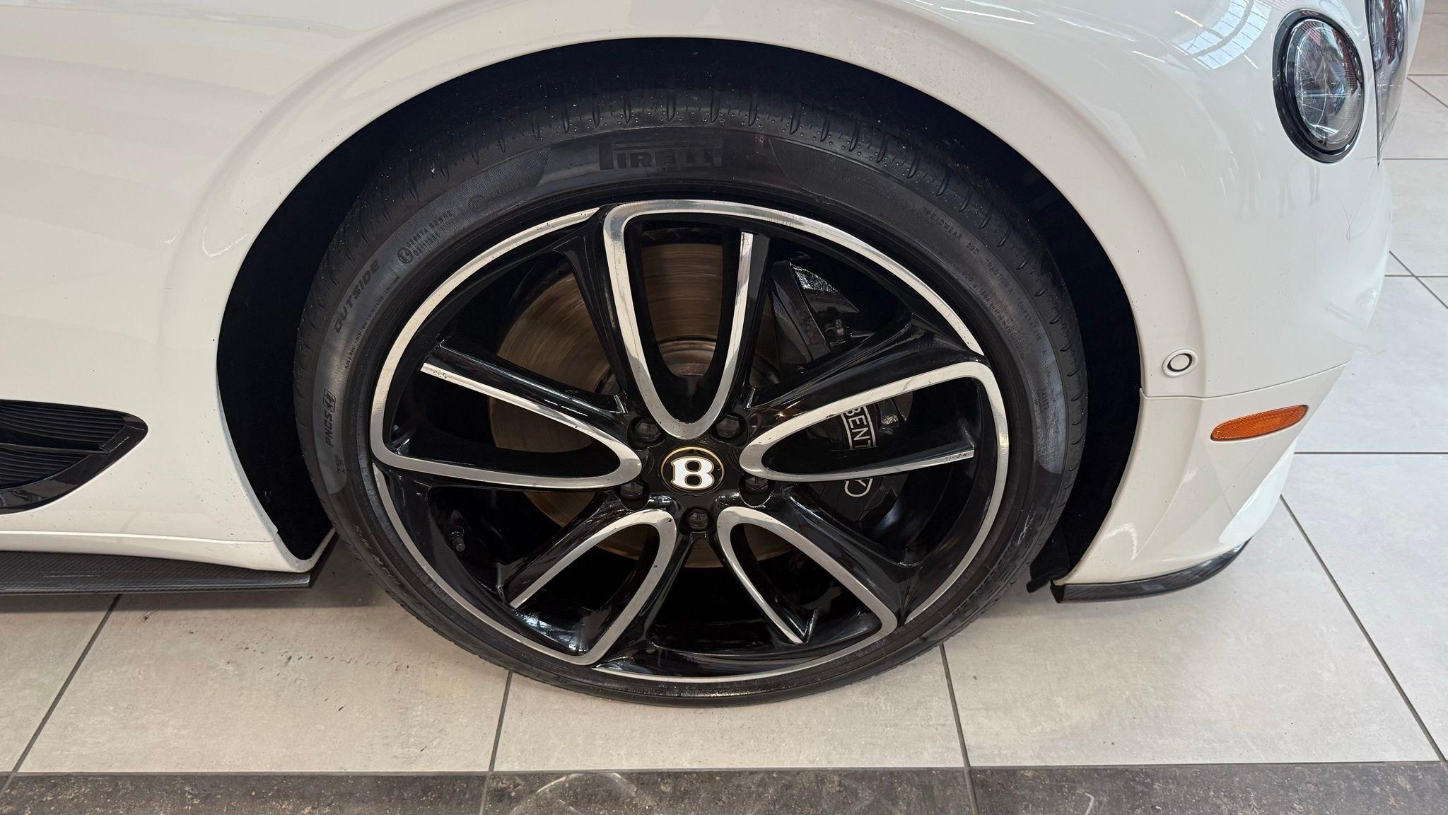 Bentley Continental GT  2020