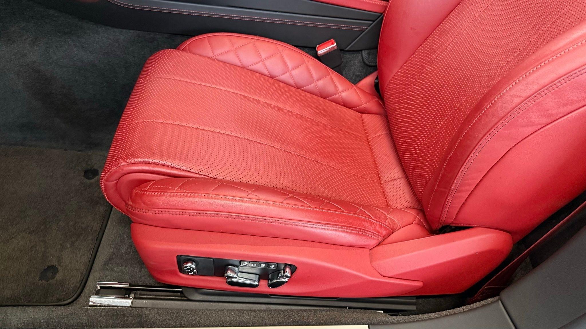 Bentley Continental GT  2020