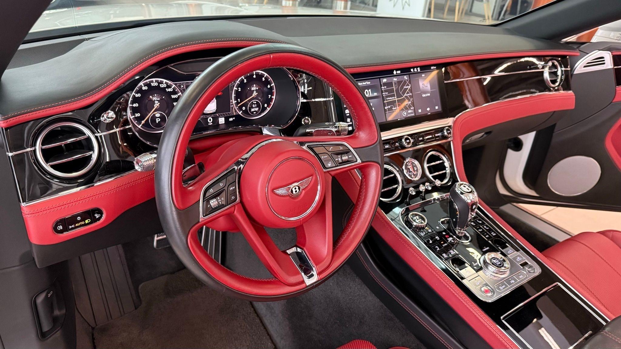 Bentley Continental GT  2020