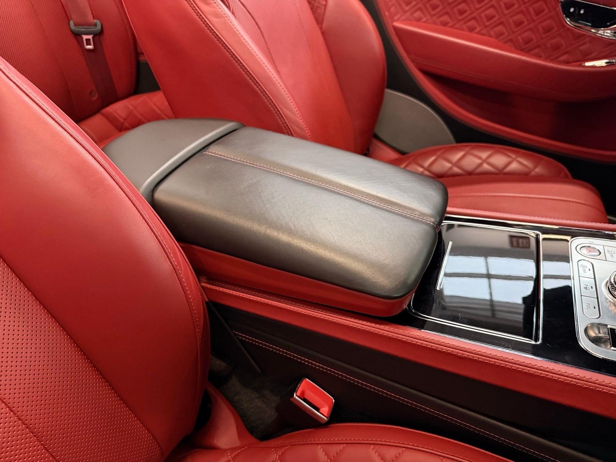 Bentley Continental GT  2020