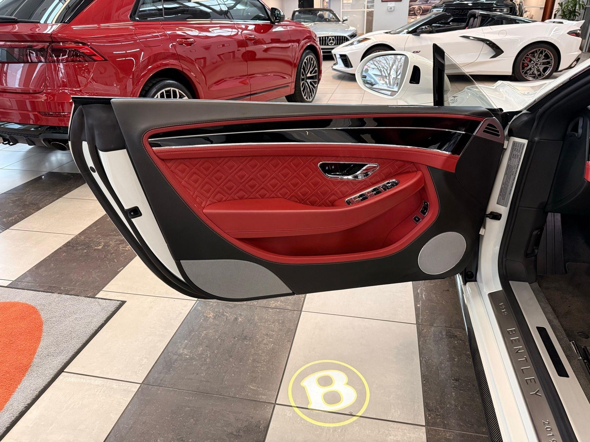 Bentley Continental GT  2020