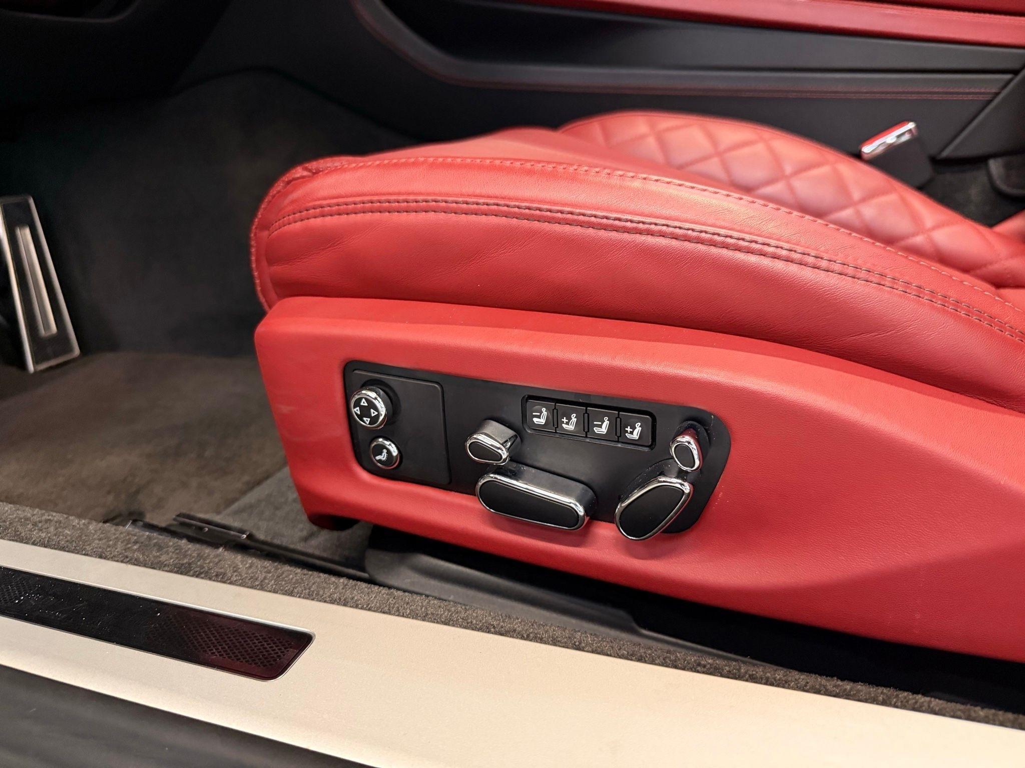 Bentley Continental GT  2020